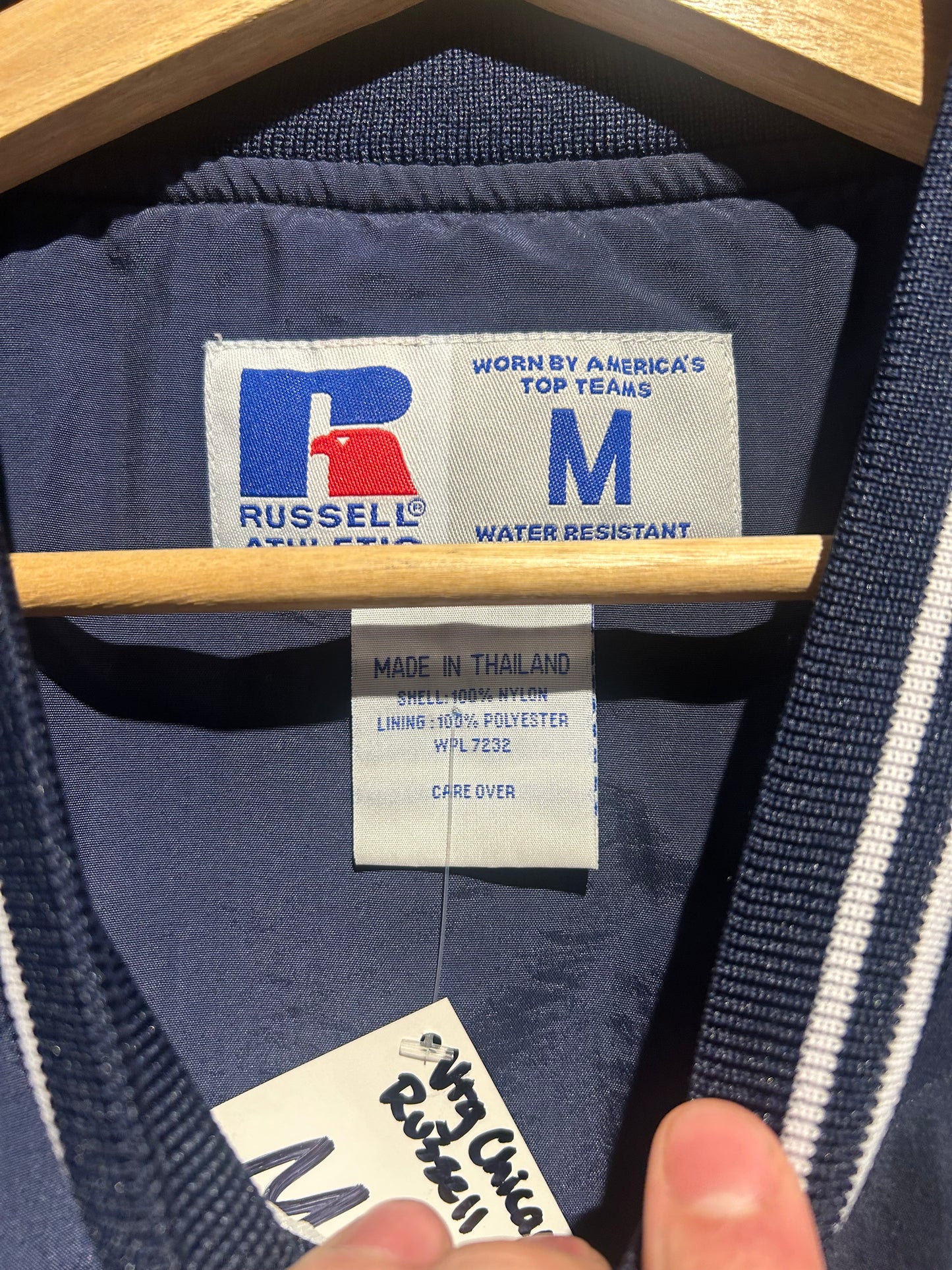 Vintage Chicago Cubs Russell Pullover. Size Medium