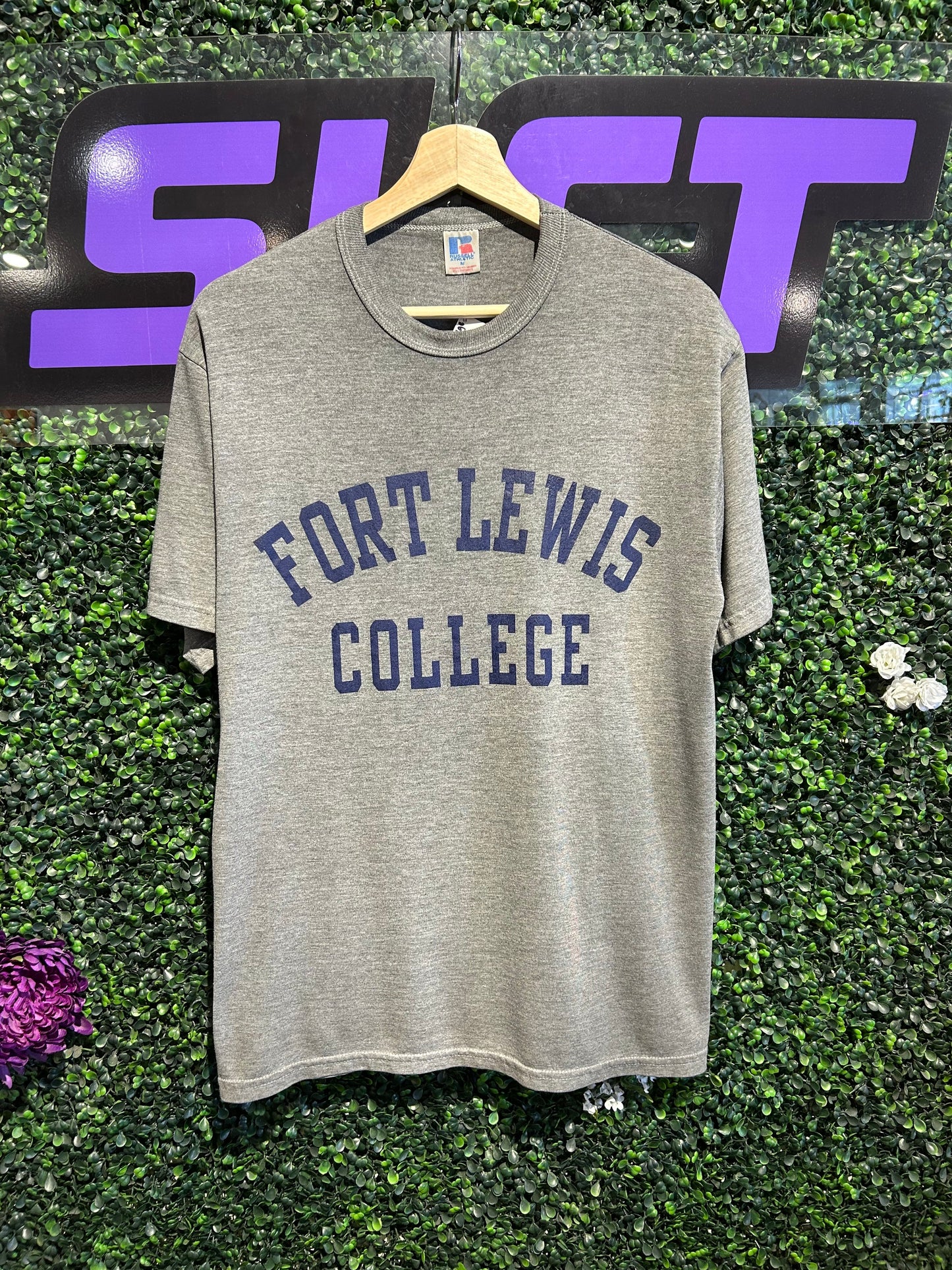 Vintage Fort Lewis College Russell T-Shirt. Size Medium