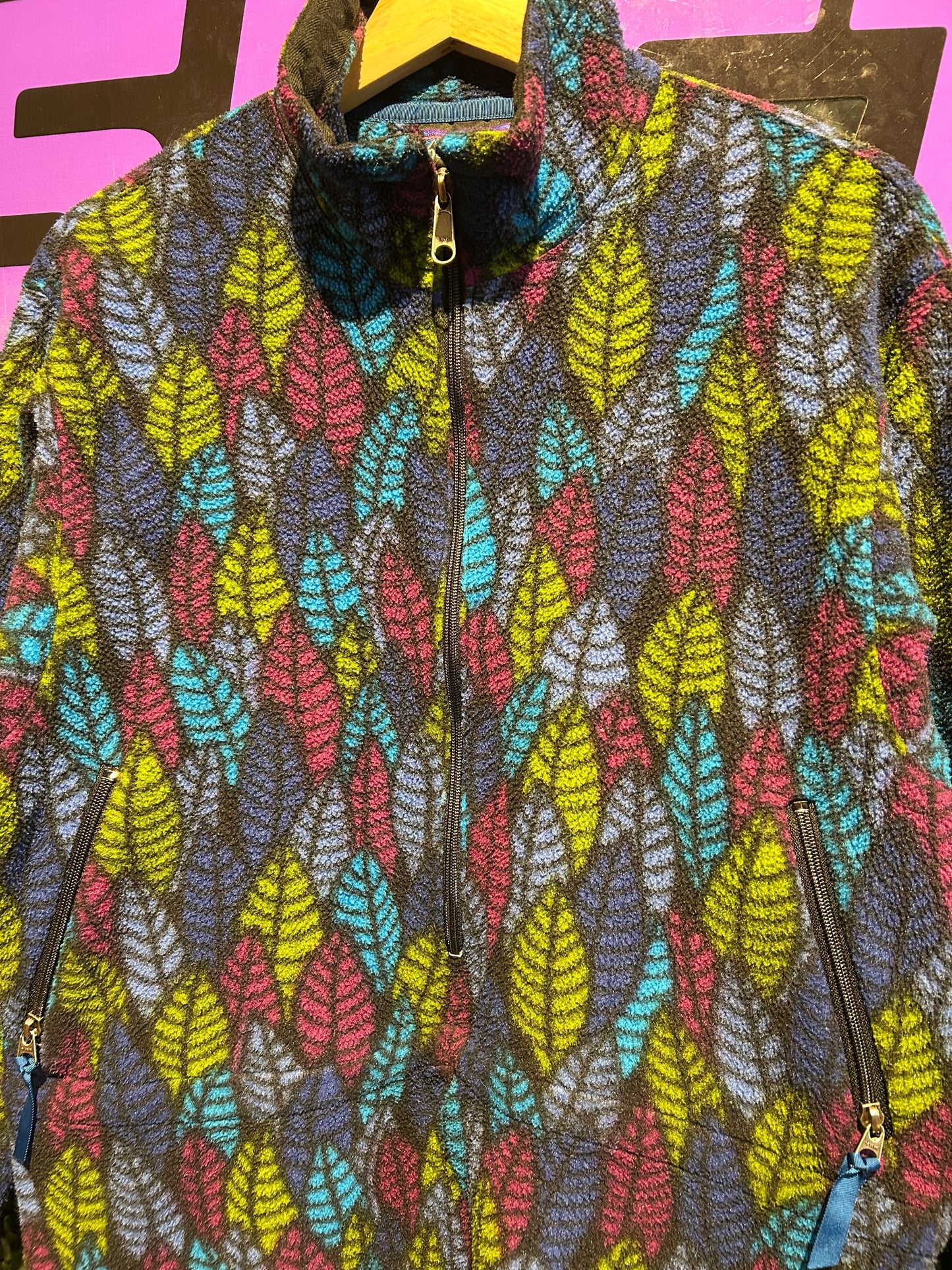 90s Patagonia Half-Zip Patterned Fleece Jacket. Size Medium
