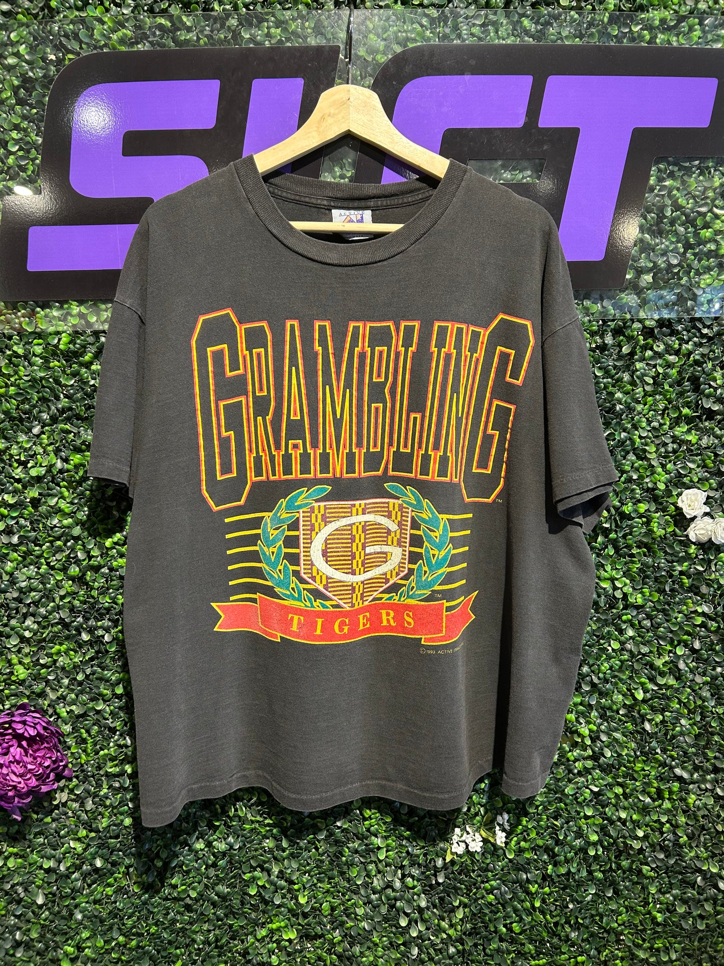 1993 Grambling University Tigers T-Shirt. Size Large