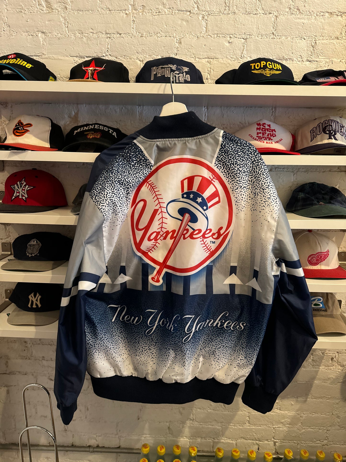 New York Yankees Bomber Jacket Size Large fits Large/XL