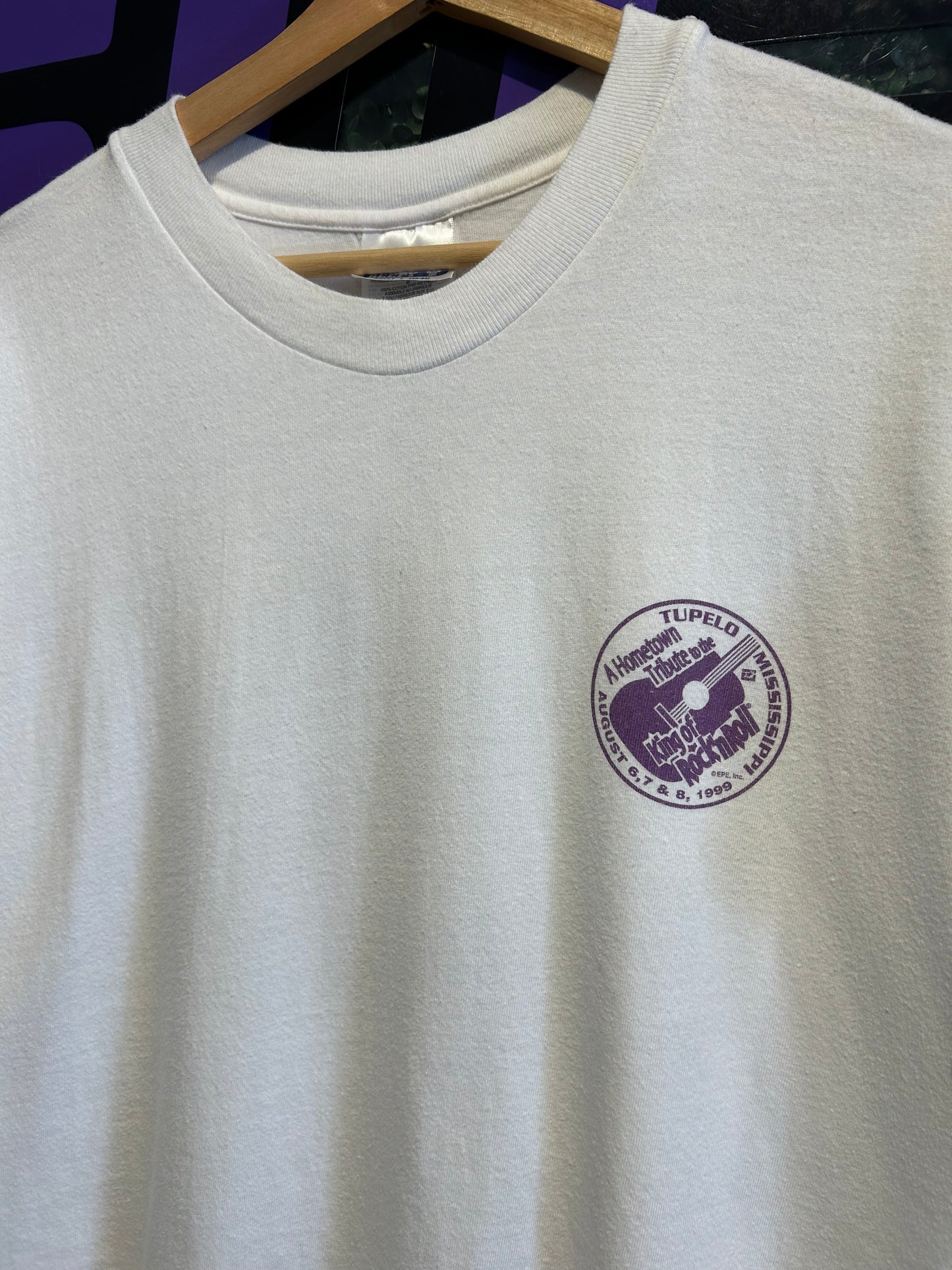 1999 The Elvis Presley Festival T-Shirt. Size Large