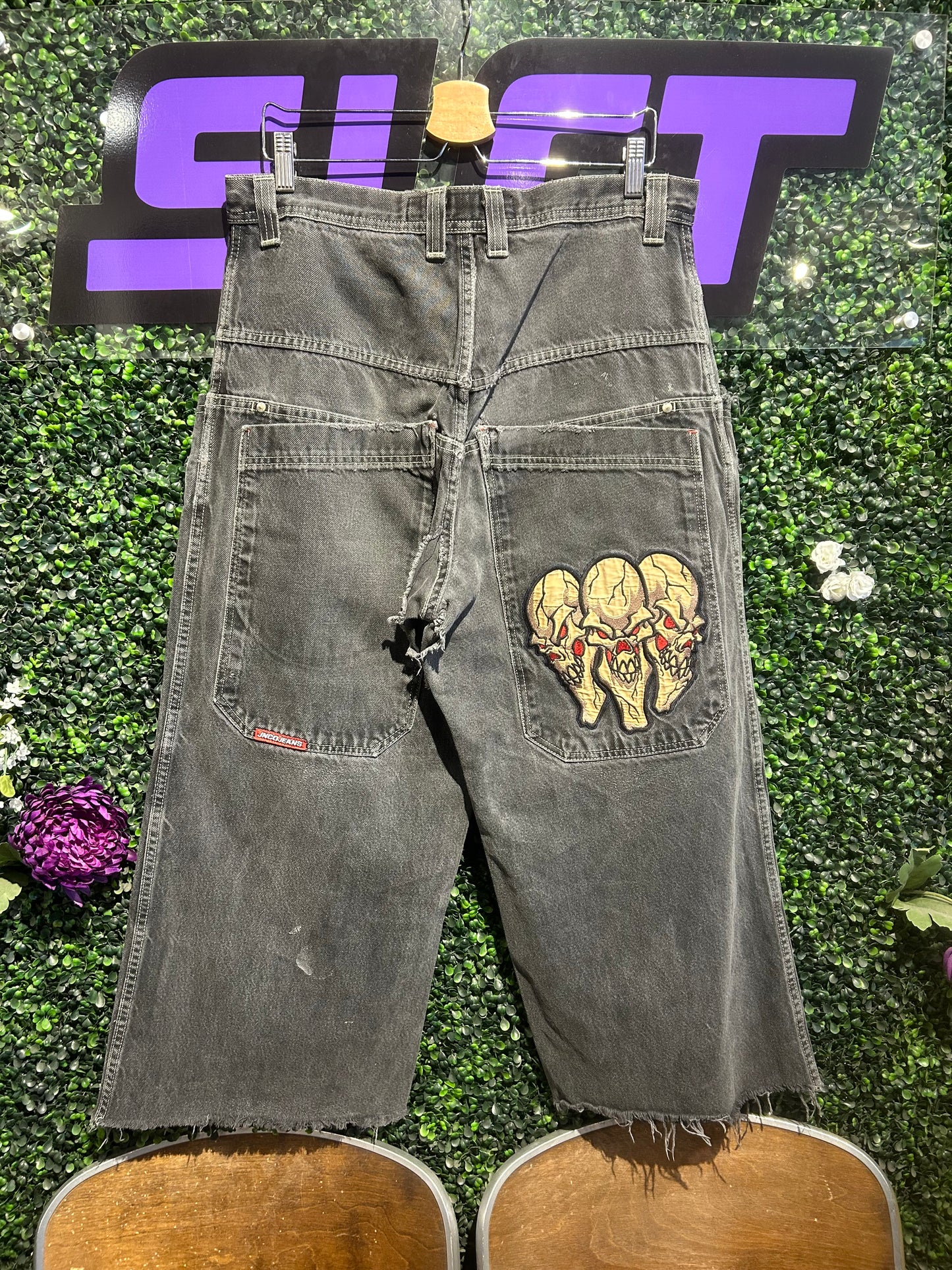 Vintage JNCO Triple Skull Pants. Size 35x28