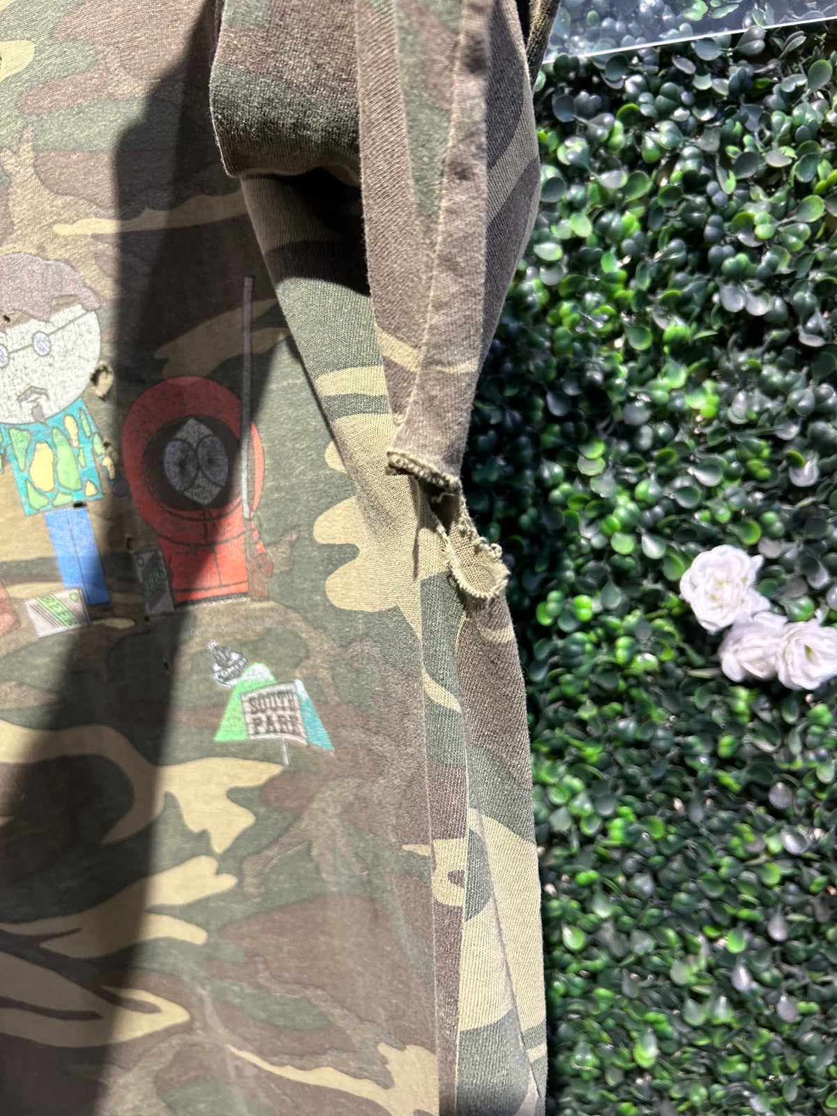 1998 South Park Camo T-Shirt. Size XL