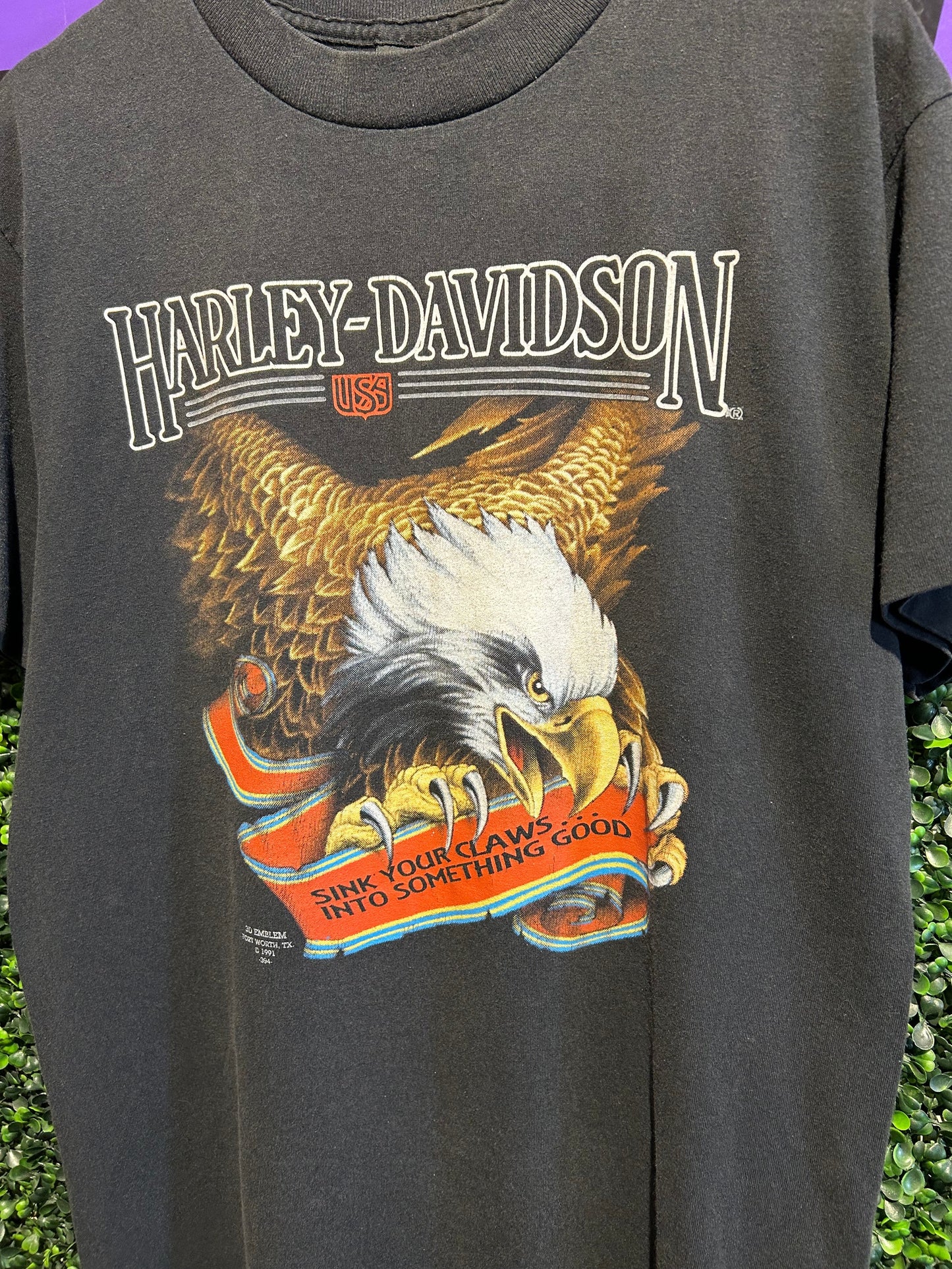 1992 Harley Davidson 3D Emblem Eagle T-Shirt. Size Large