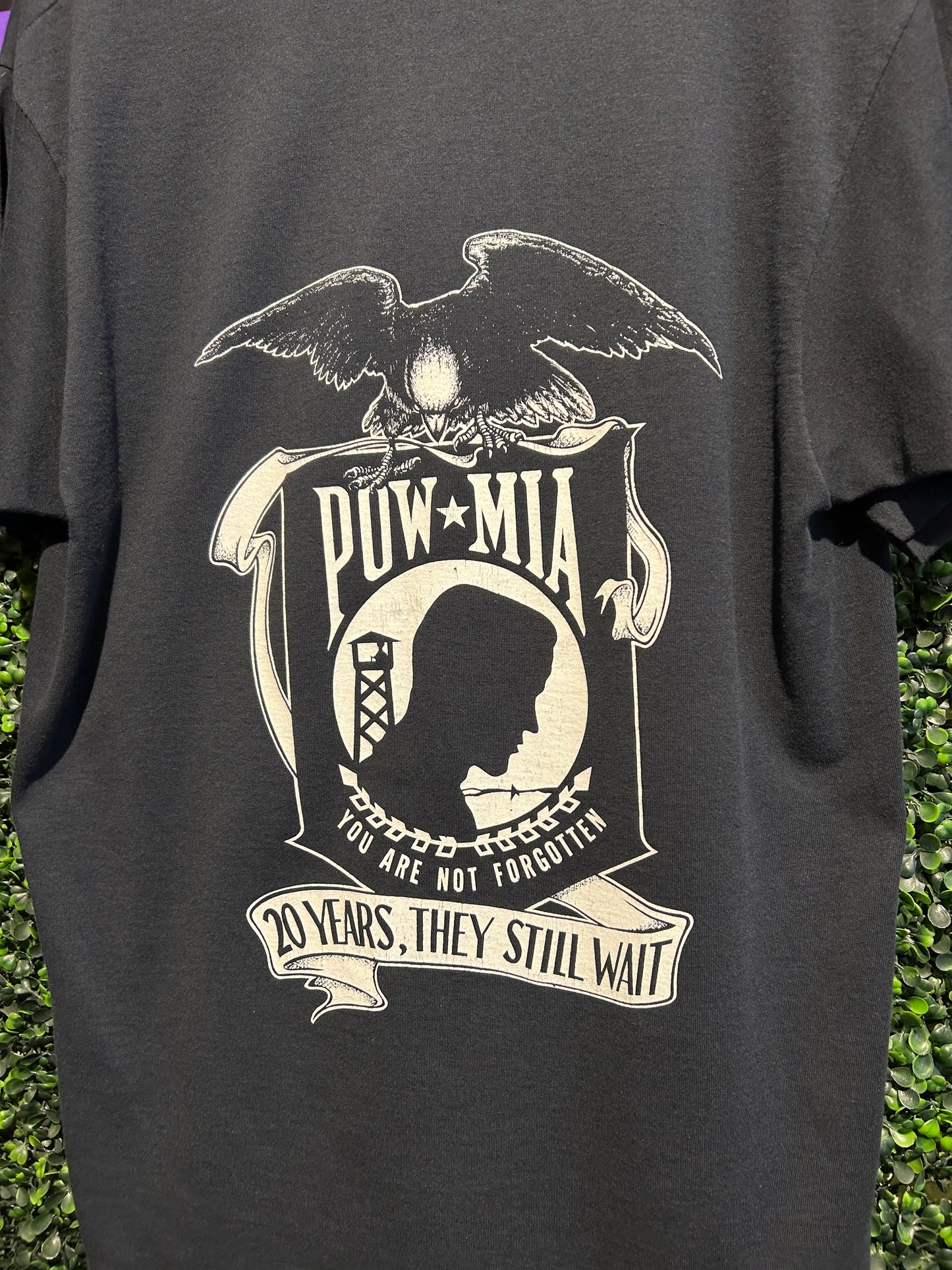 1995 Vietnam 20th Anniversary POW MIA T-Shirt. Size Large