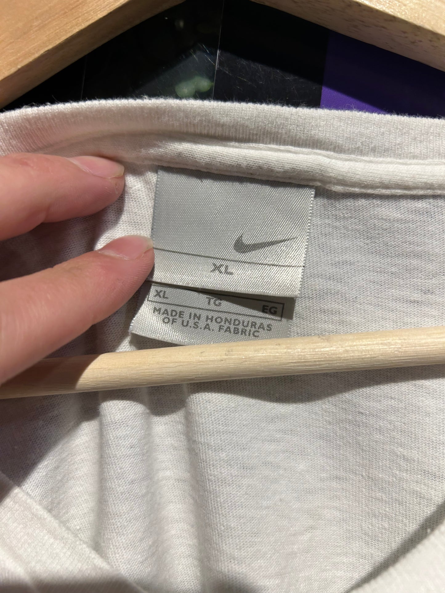 Vintage Nike V-Neck LS Shirt. Size XL