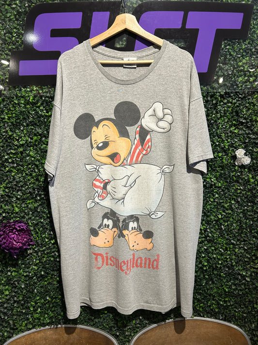 Vintage Disneyland Mickey Mouse Sleep T-Shirt. Size XXL (OSFA)