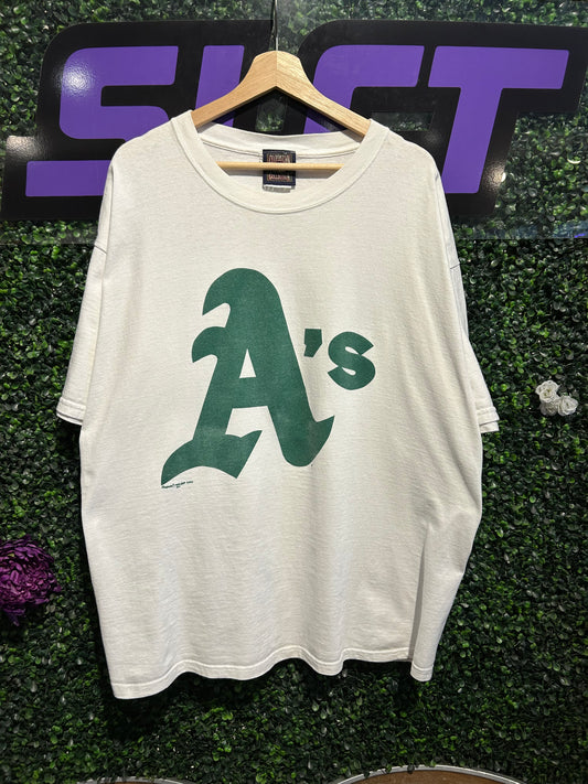 2002 Oakland Athletics Majestic T-Shirt. Size XXL
