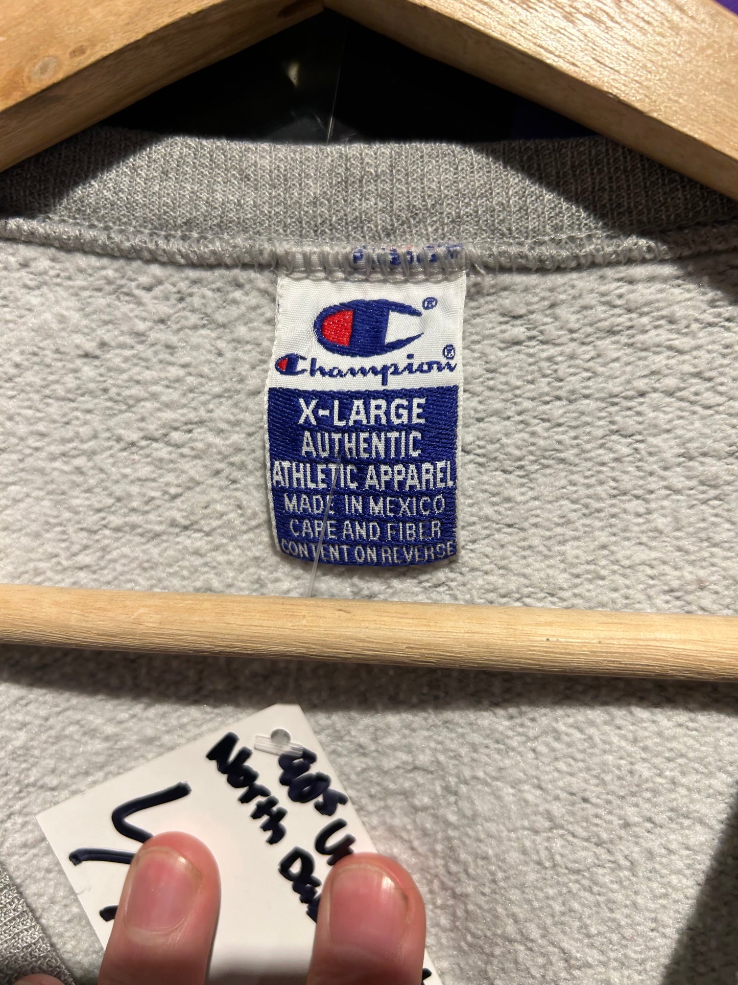 90s University Of North Dakota Crewneck. Size L/XL