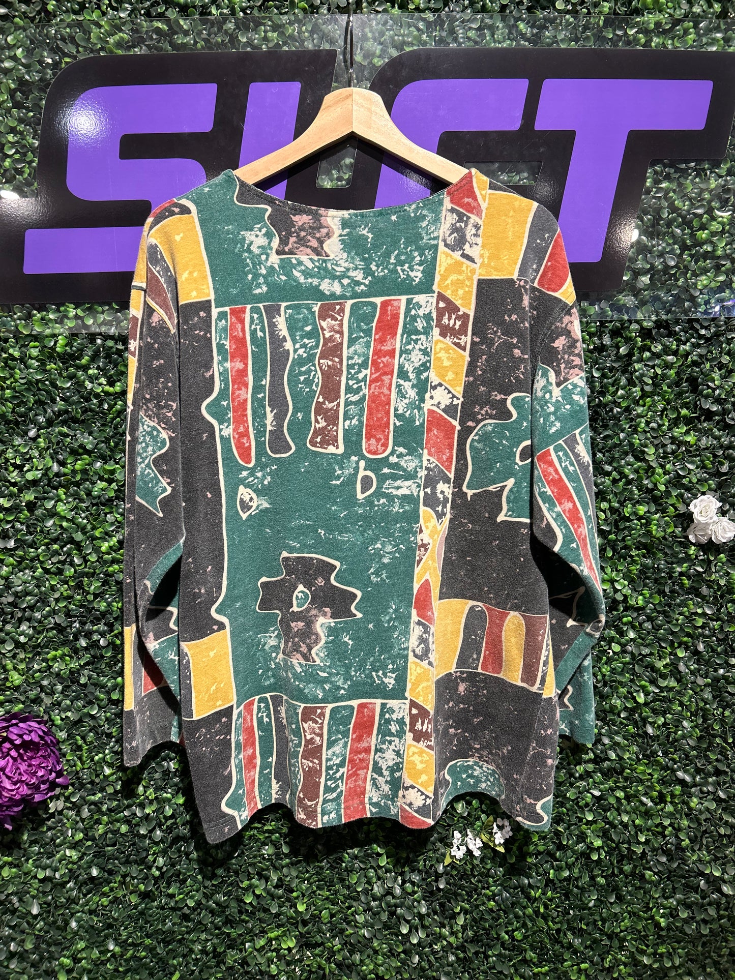 Vintage Chico’s Patterned AOP LS Shirt. Size M/L