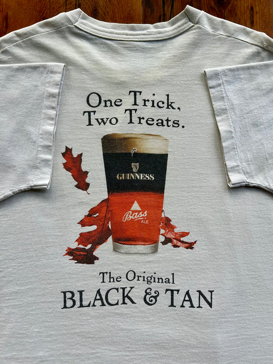 90s Guinness Black & Tan T-Shirt. Size XL