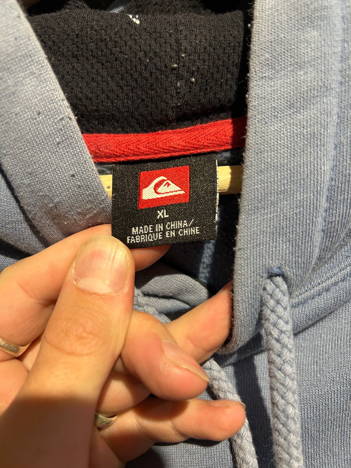 00s Quiksilver Hoodie. Size XL