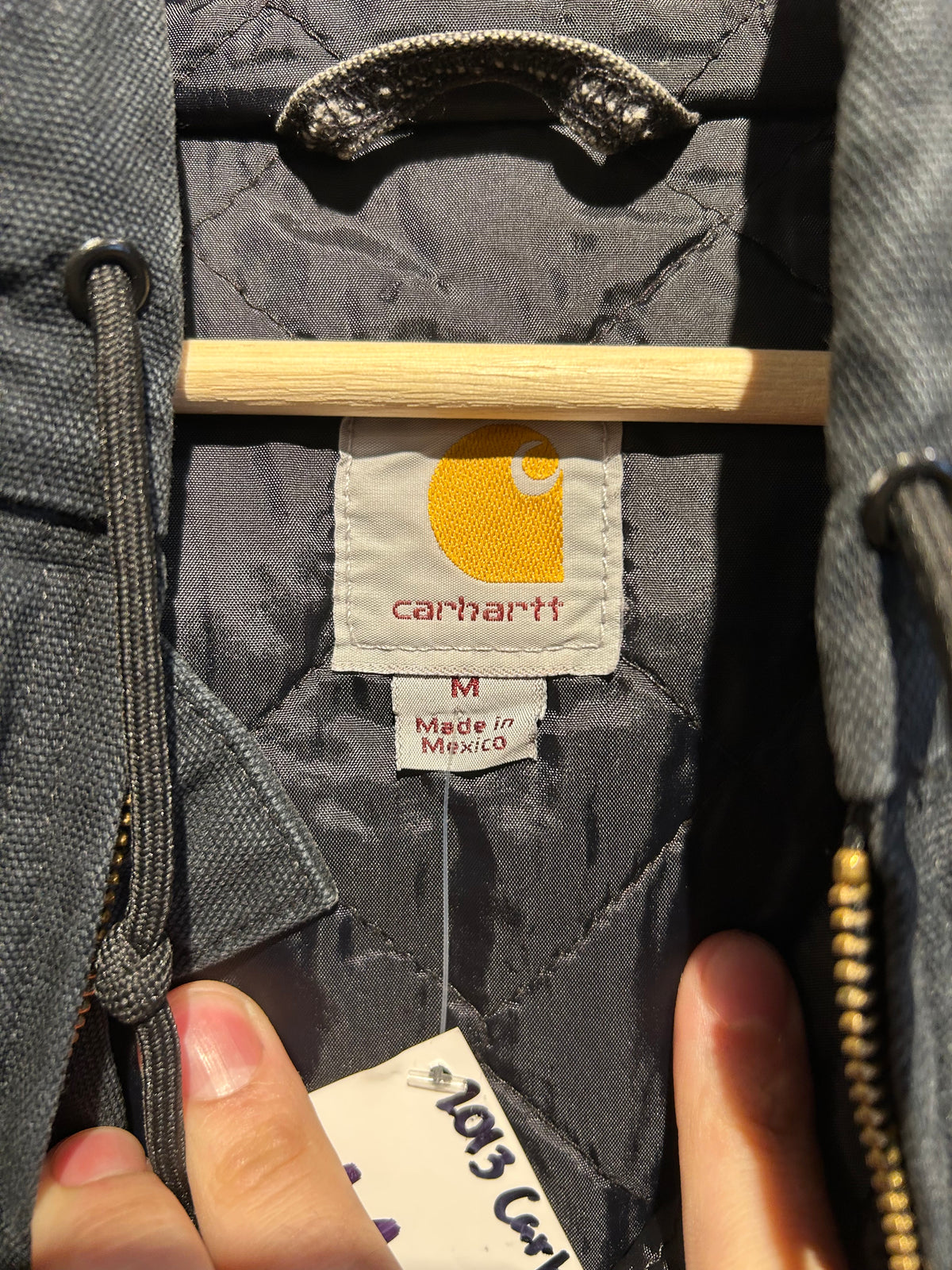00s Carhartt Zip-Up Hooded Jacket. Size Medium