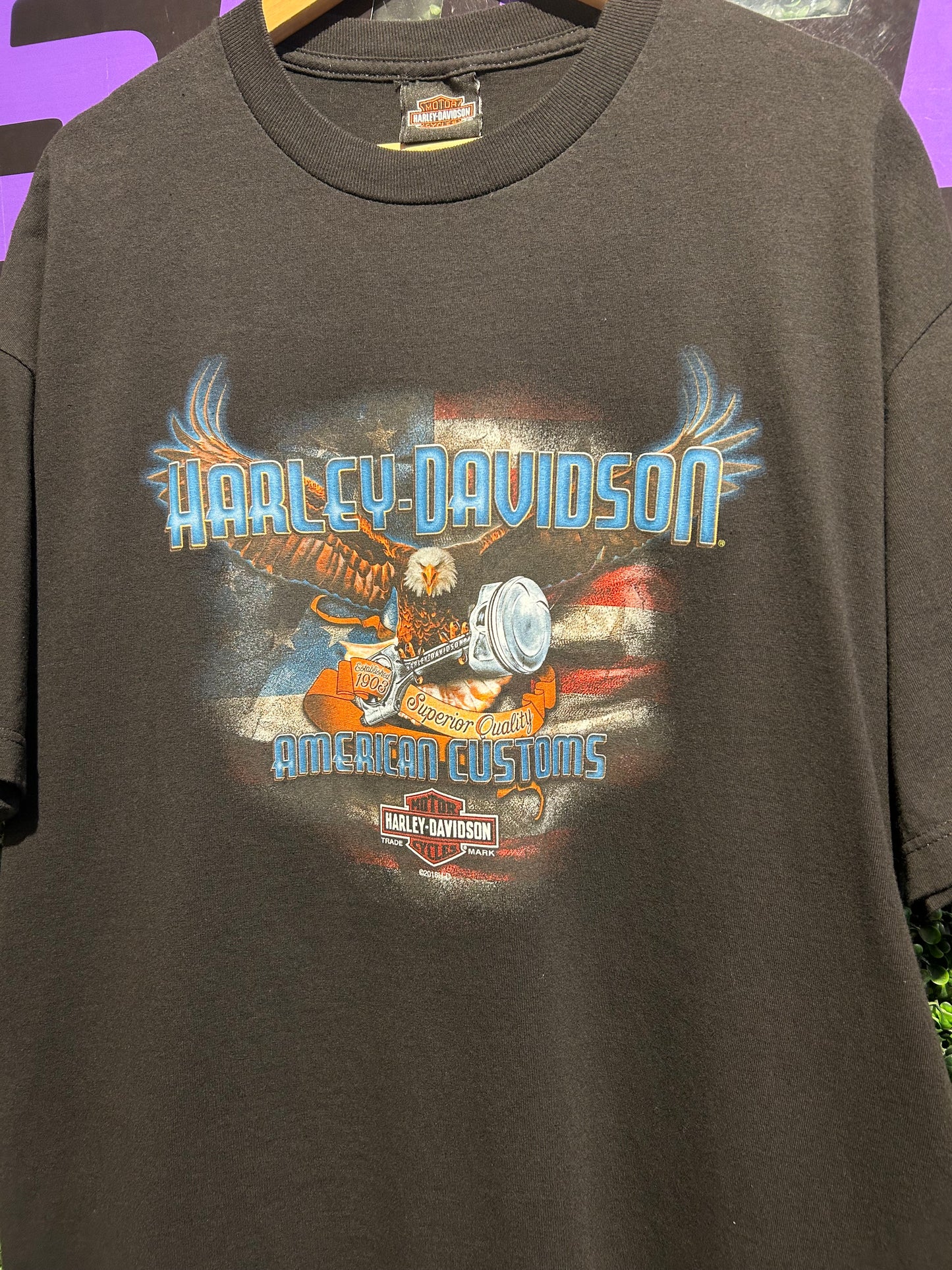 00s Harley Davidson Alamo City T-Shirt. Size XL