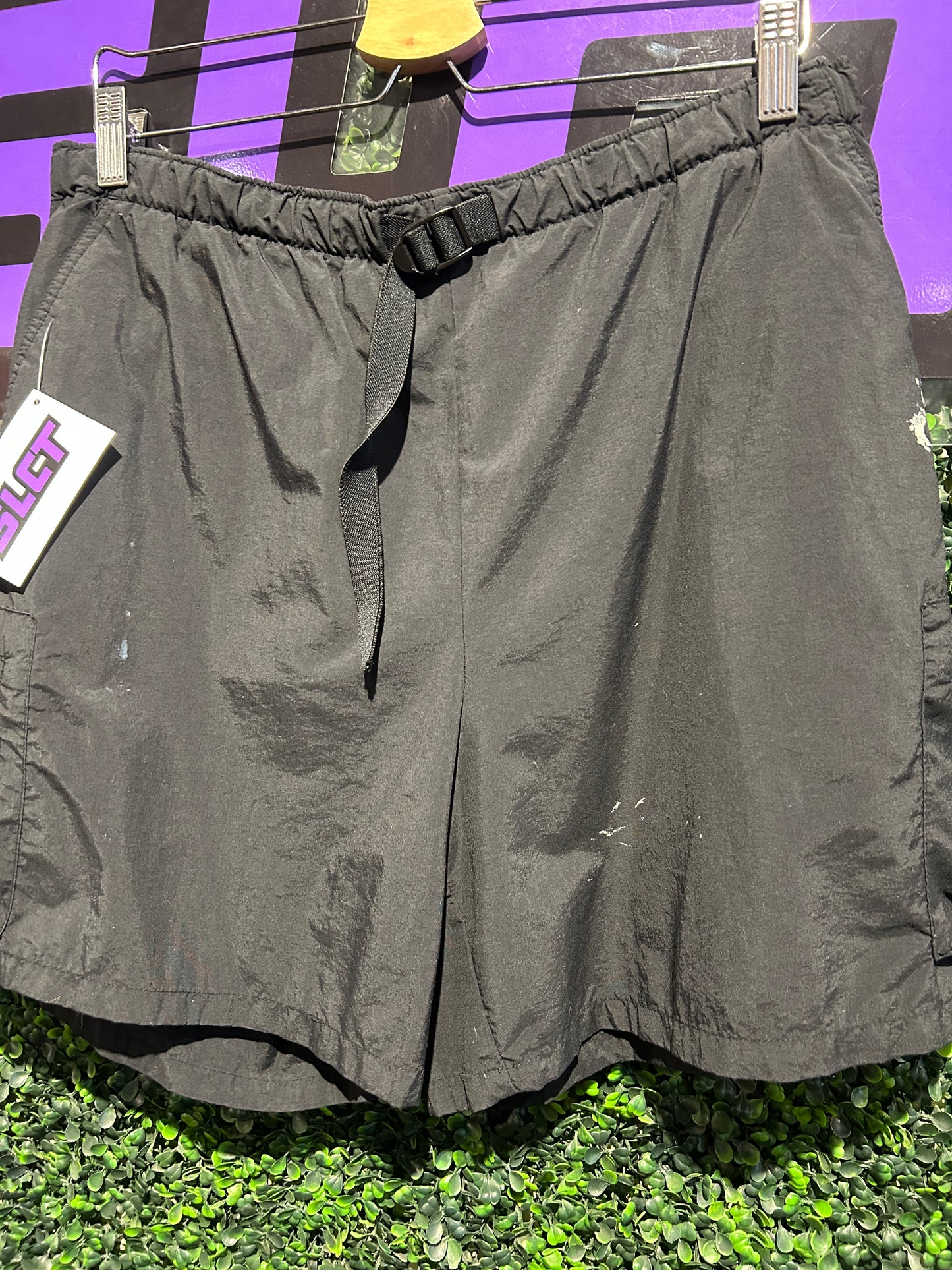 00s Columbia Hiking Utility Shorts. Size L/XL
