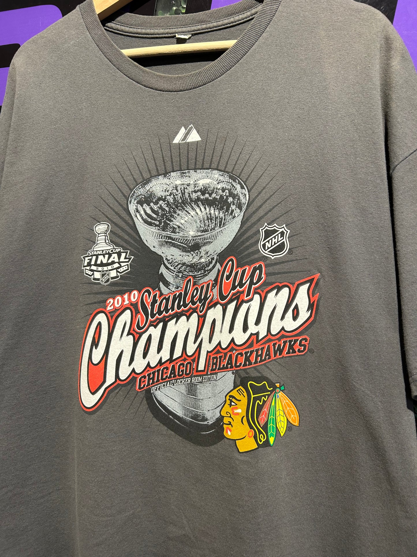 2010 Chicago Blackhawks Stanley Cup Champions T-Shirt. Size XL
