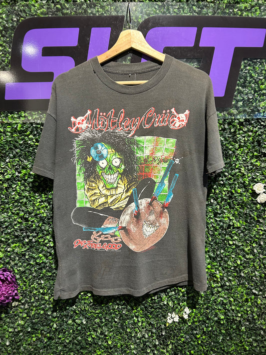 1989 Motley Crue Dr. Feelgood Pushead Tour T-Shirt. Size Medium