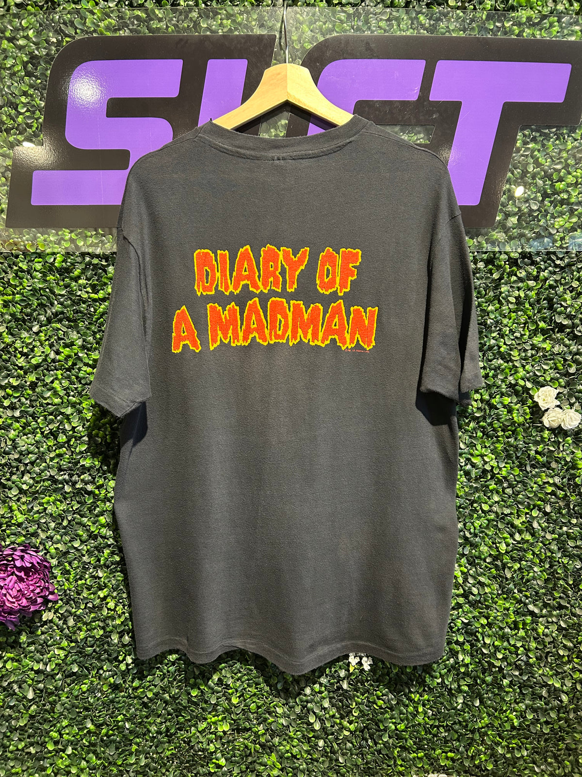 1981 Ozzy Osbourne Diary Of A Madman T-Shirt. Size Large