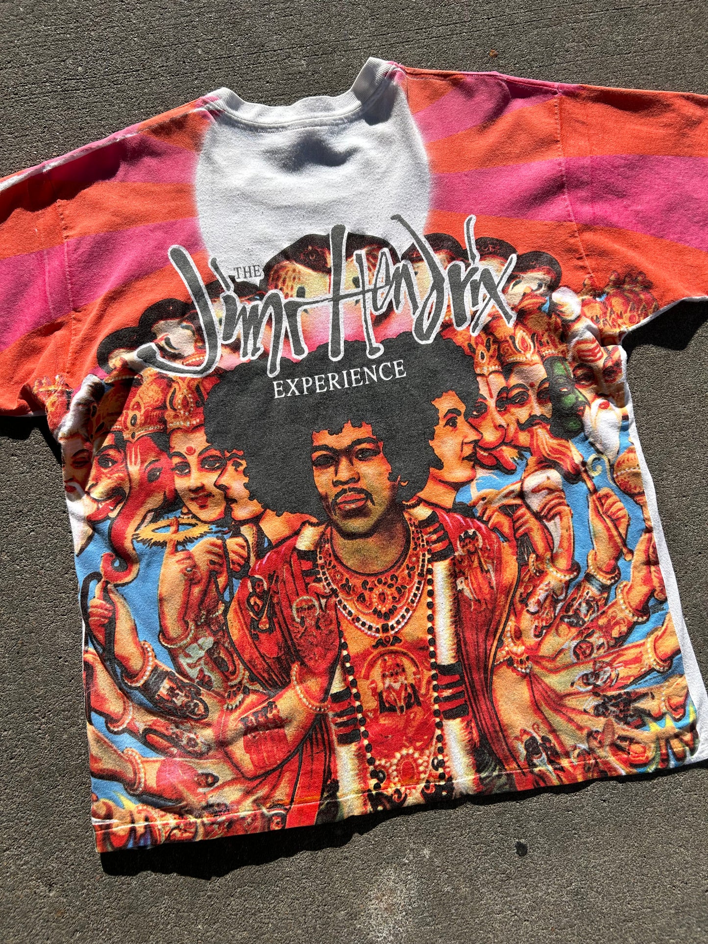 1994 The Jimi Hendrix Experience All-Over-Print T-Shirt. Size Large