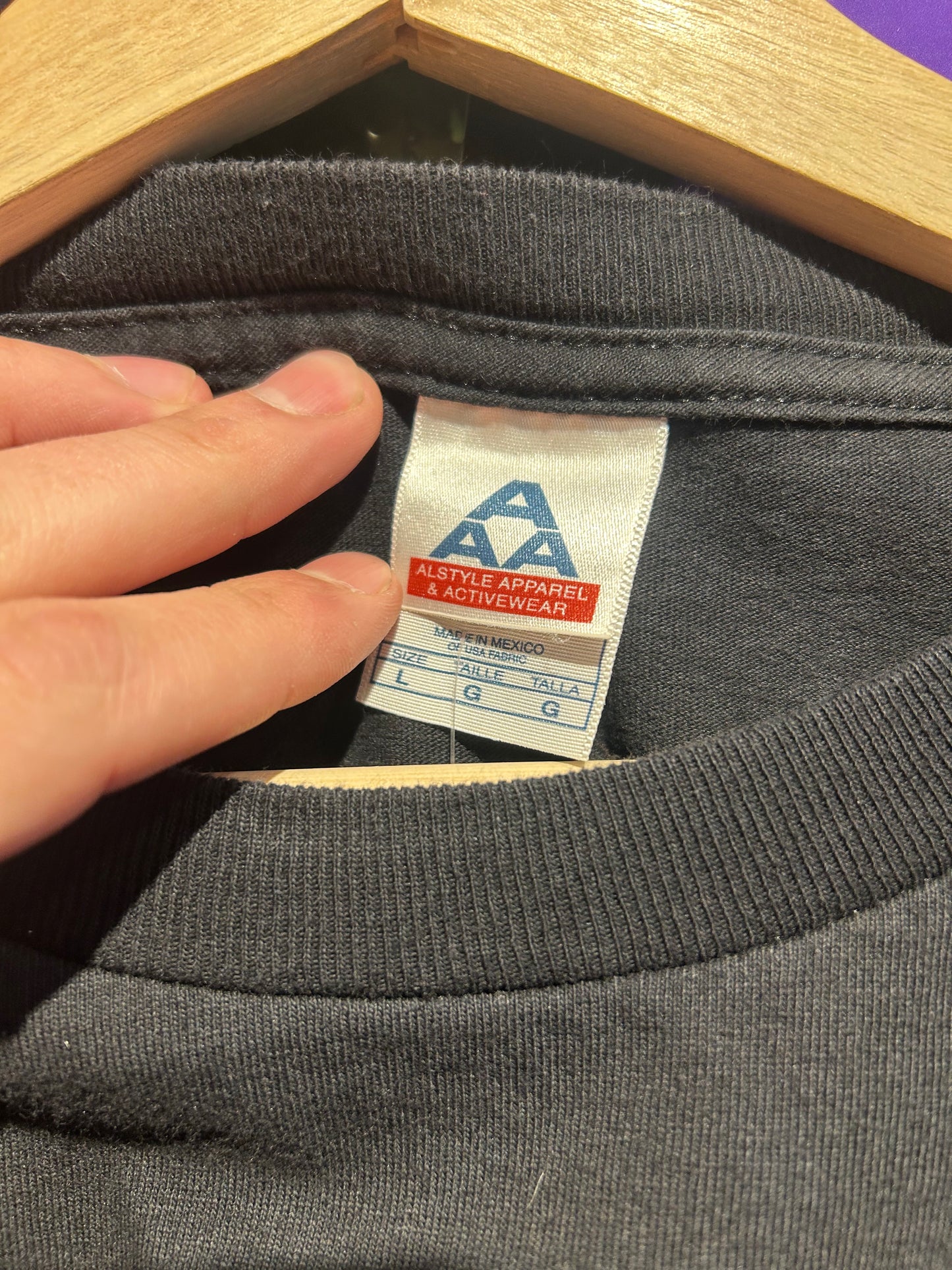 2005 Chicago White Sox World Series T-Shirt. Size Large