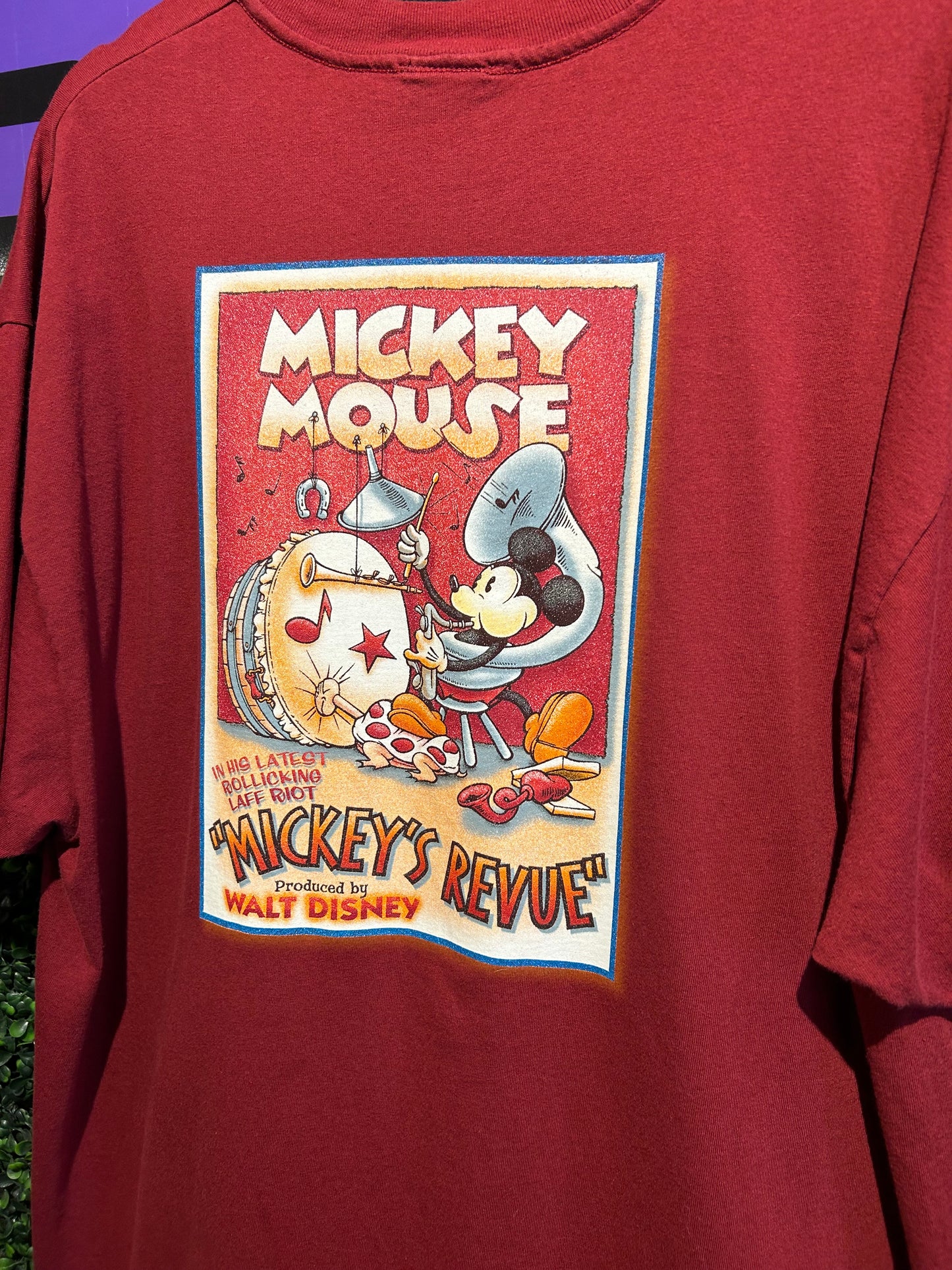 00s Vintage Disney Animation Mickey’s Revue T-Shirt. Size XXL