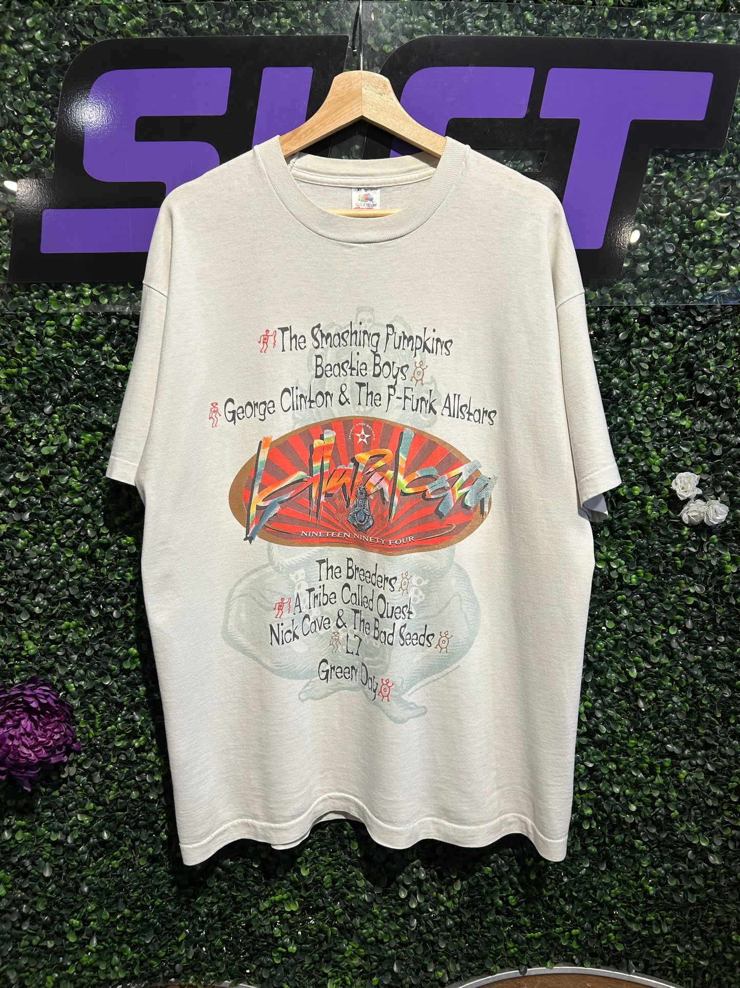 1994 Lollapalooza Festival Tour T-Shirt. Size XL