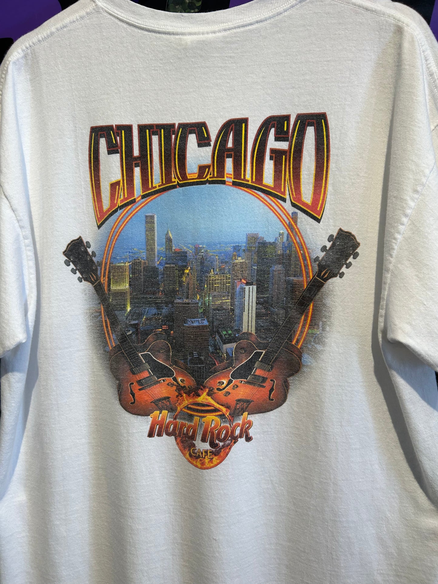 Vintage Hard Rock Cafe Chicago T-Shirt. Size L/XL
