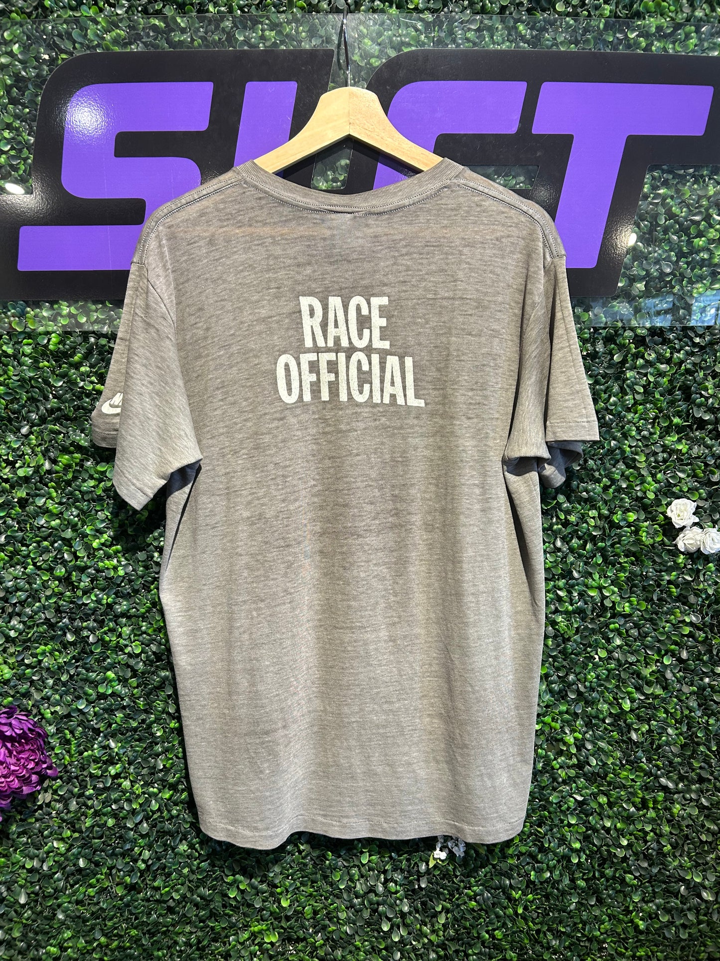 1985 Bolder Boulder Nike Race Official T-Shirt. Size Large
