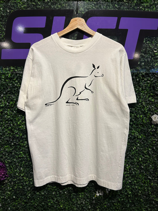 90s Kangaroo Australia Art T-Shirt. Size Large