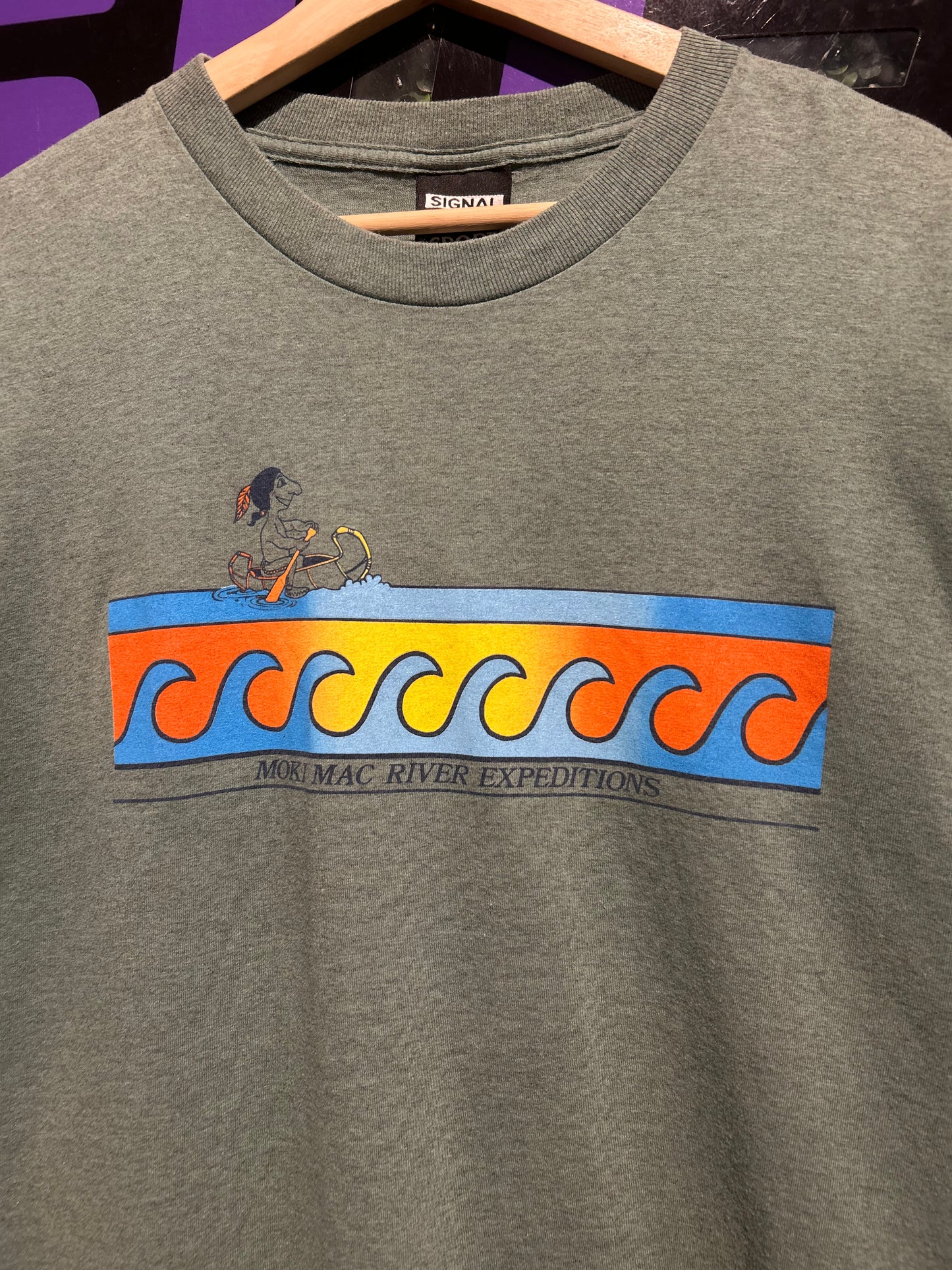 90s Moki Mac River Expeditions T-Shirt. Size L/XL