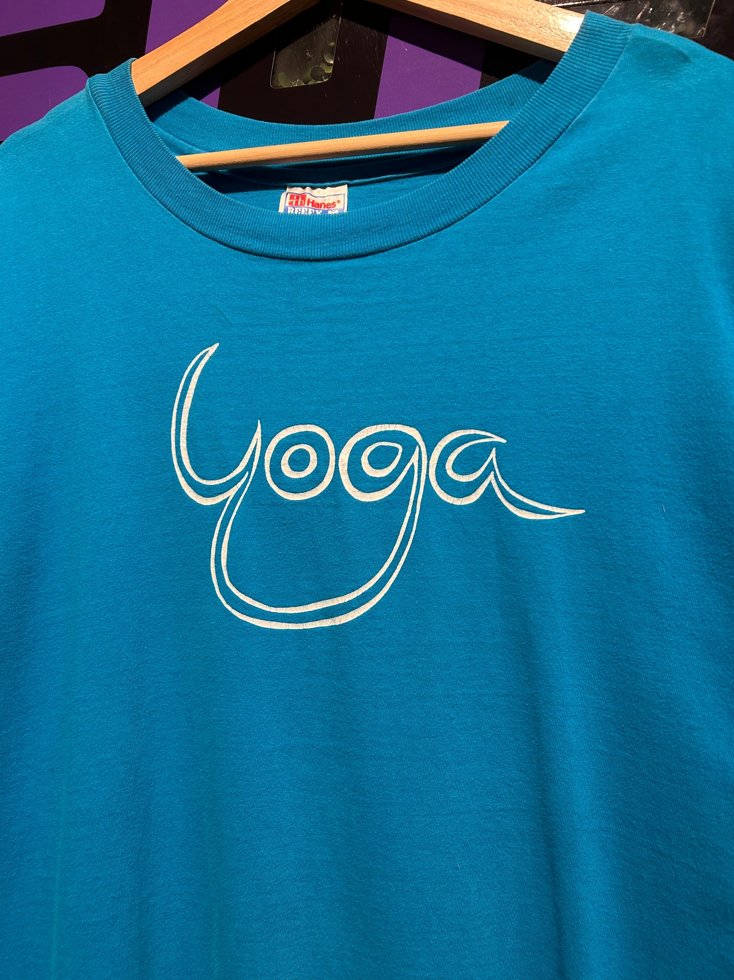 90s Cat Yoga T-Shirt. Size XL