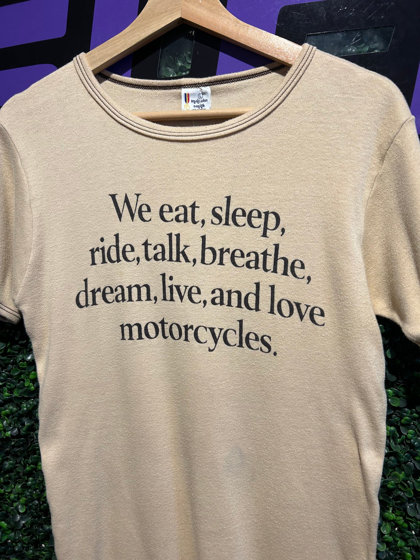 70s We Love Motorcycles T-Shirt. Size S/M