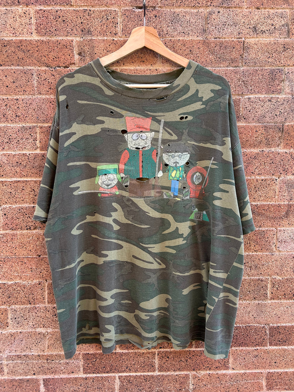 1998 South Park Camo T-Shirt. Size XL