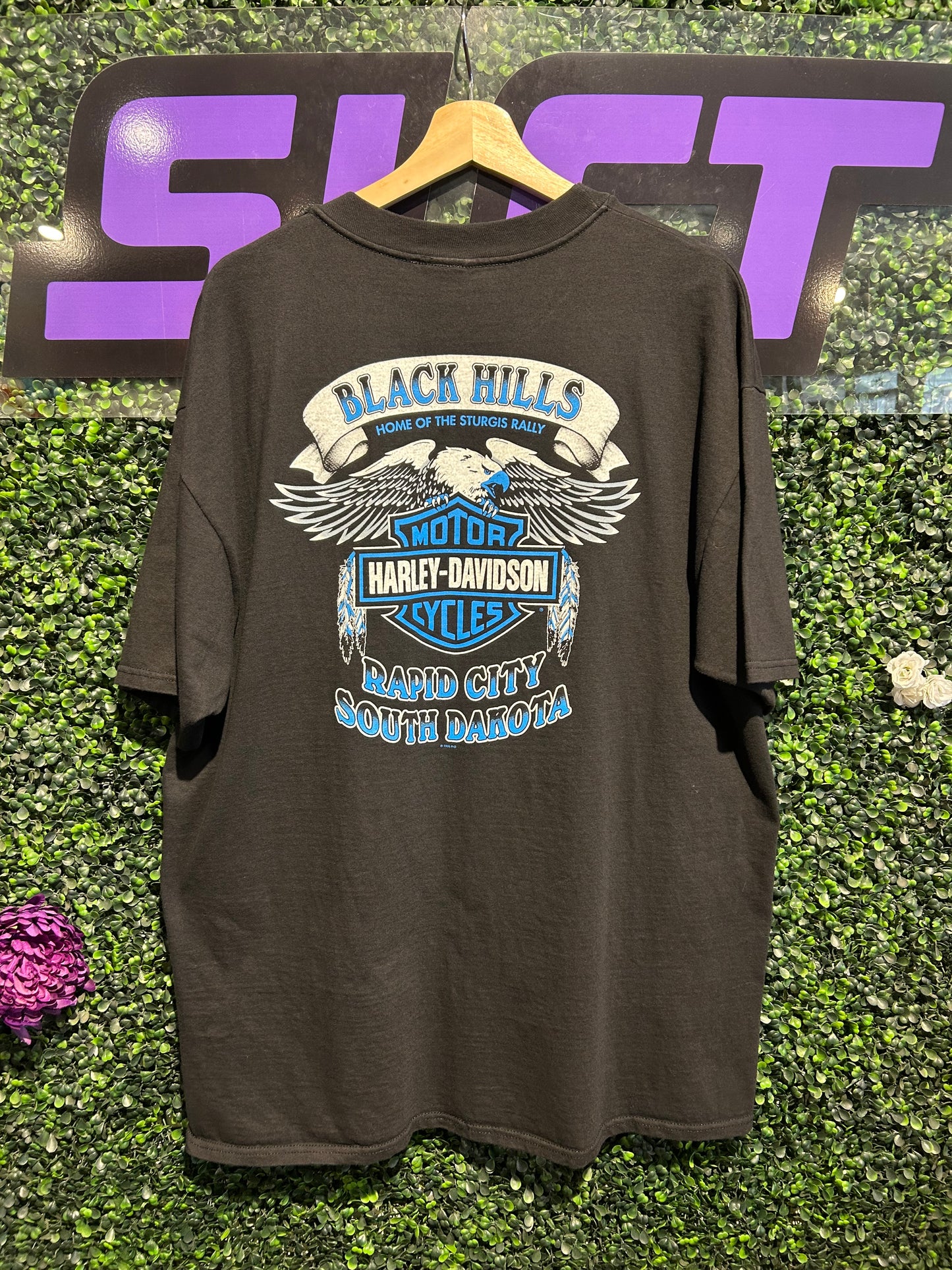 1997 Harley Davidson Sturgis Eagle T-Shirt. Size XL/XXL