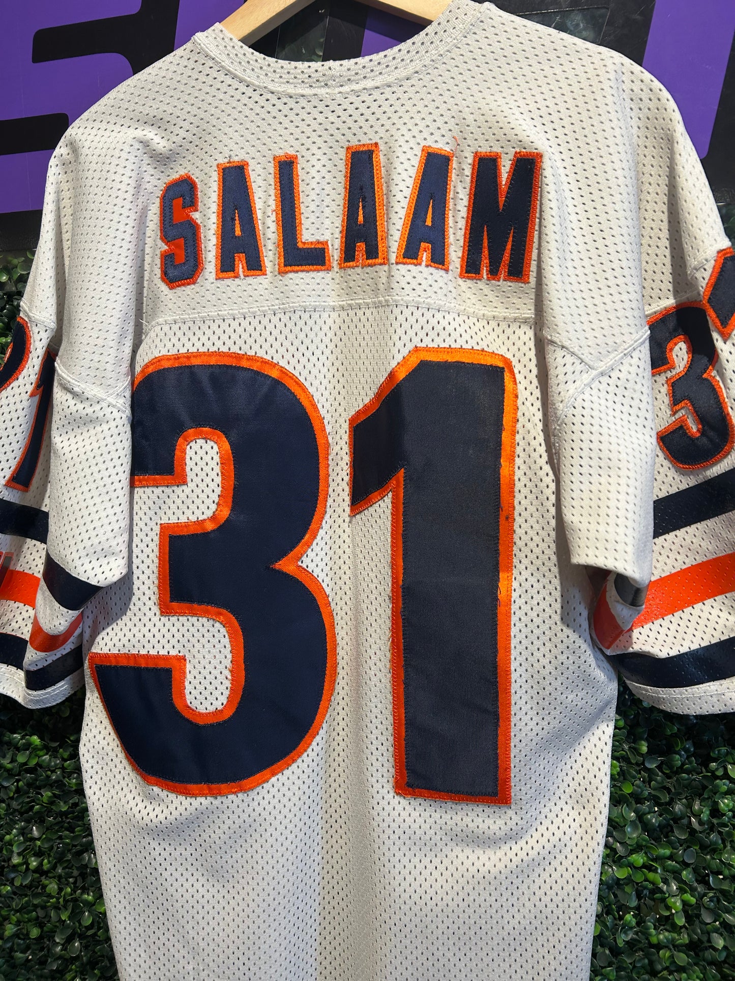 90s Chicago Bears #31 Rashaan Salaam Wilson Jersey. Size Large