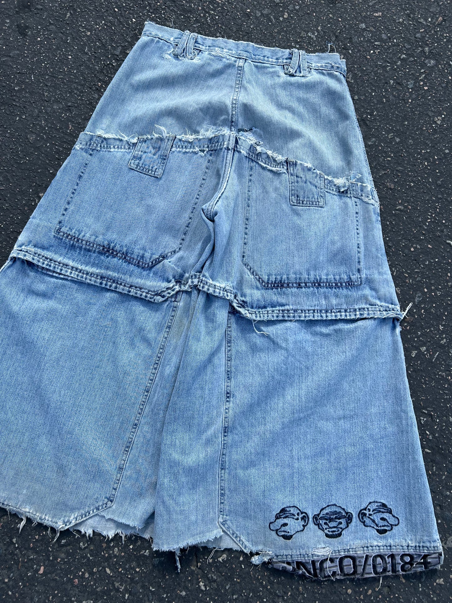 90s JNCO Mug Shot Light-Wash Denim Pants. Size 32x28 (Cut)