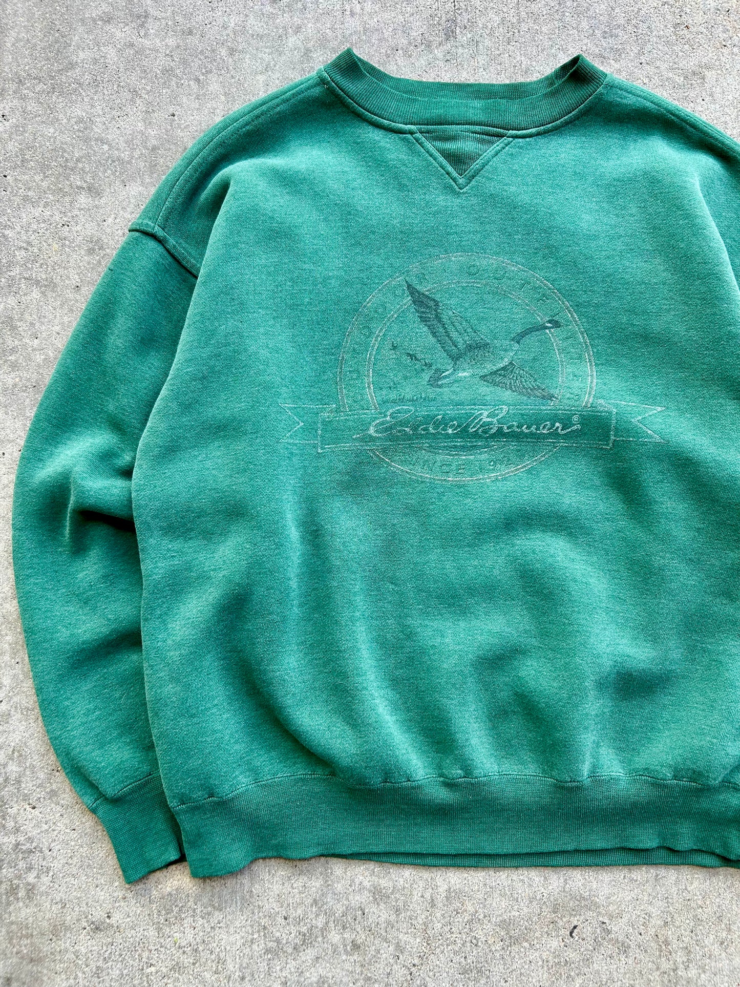 90s Eddie Bauer Crewneck. Size Large