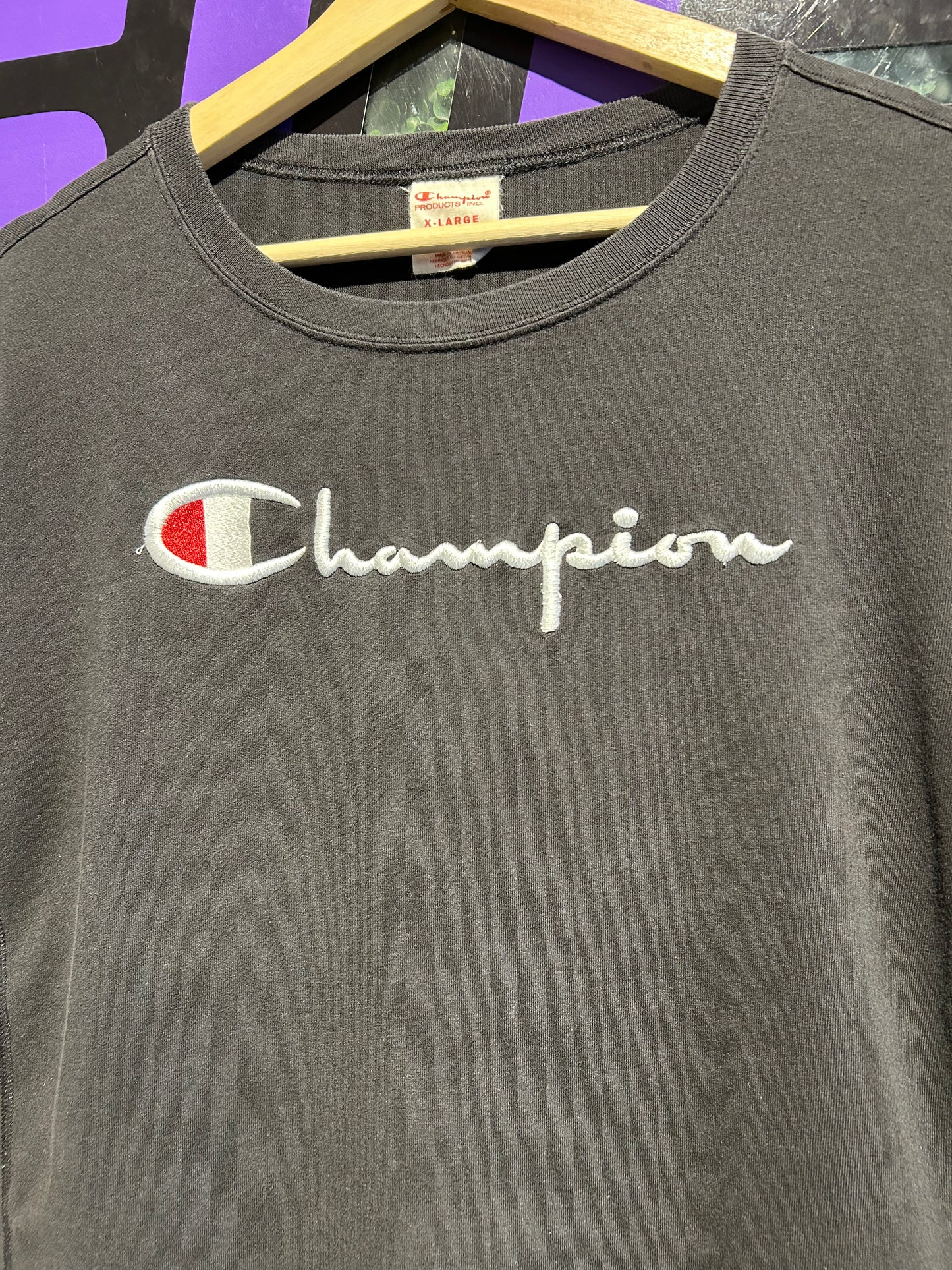 00s Champion Embroidered T-Shirt. Size M/L