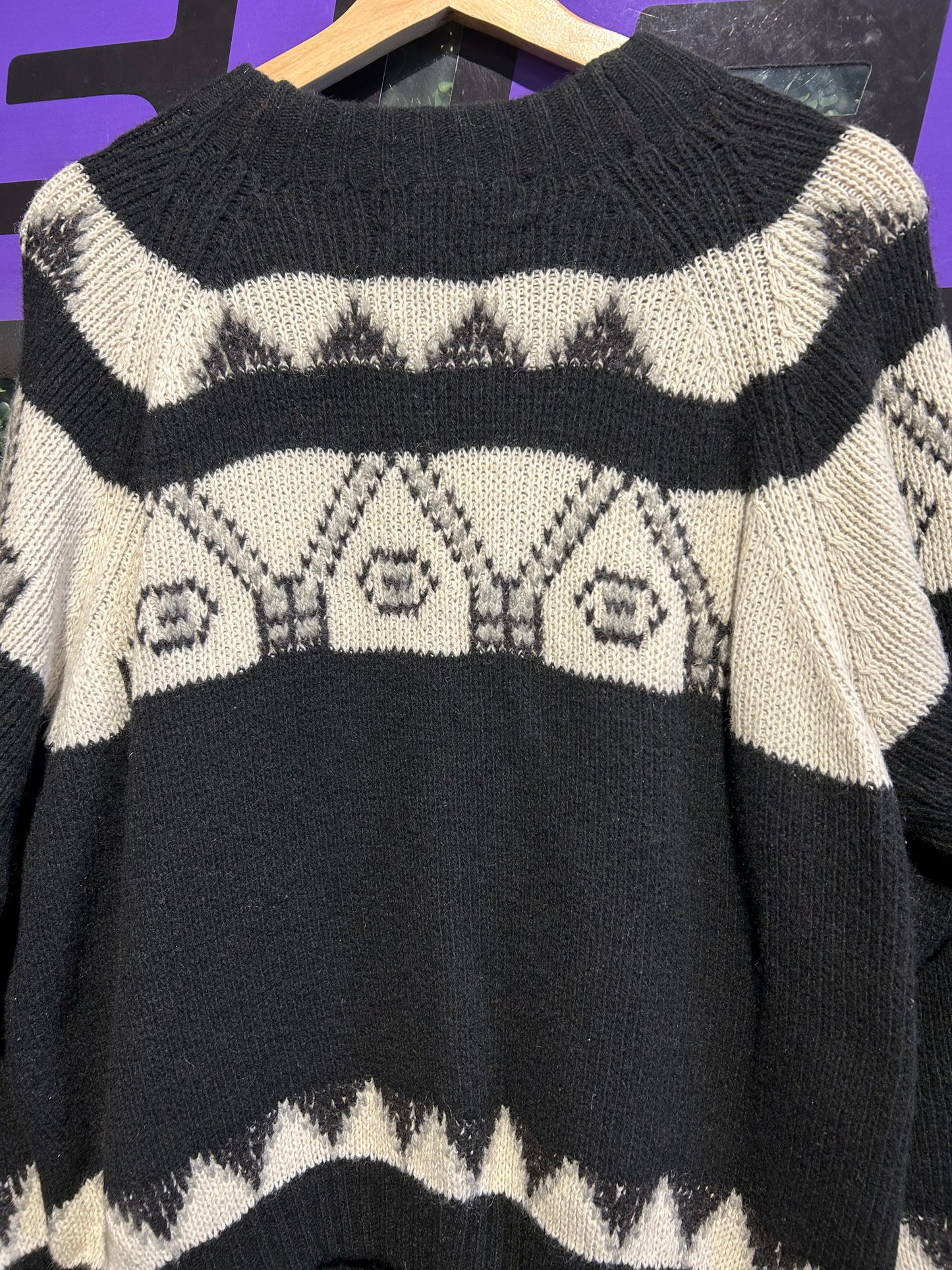 70s Van Heusen Wool Zip-Up Knit Sweater. Size Medium