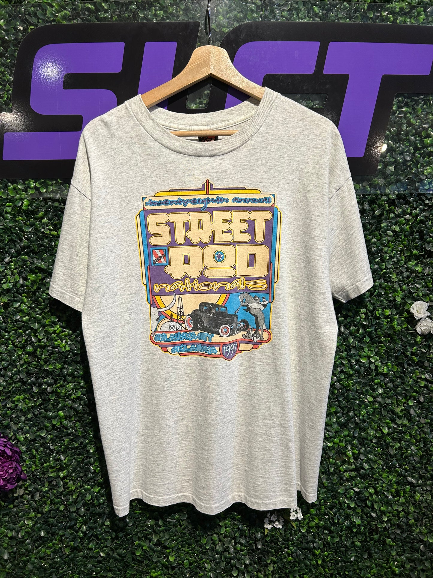 1997 Street Rod Nationals NSRA T-Shirt. Size Large