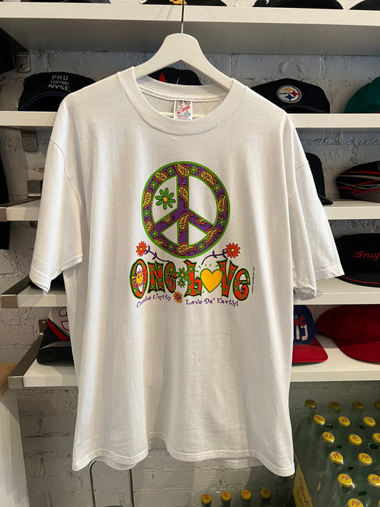 Vintage One Love T-shirt size XL