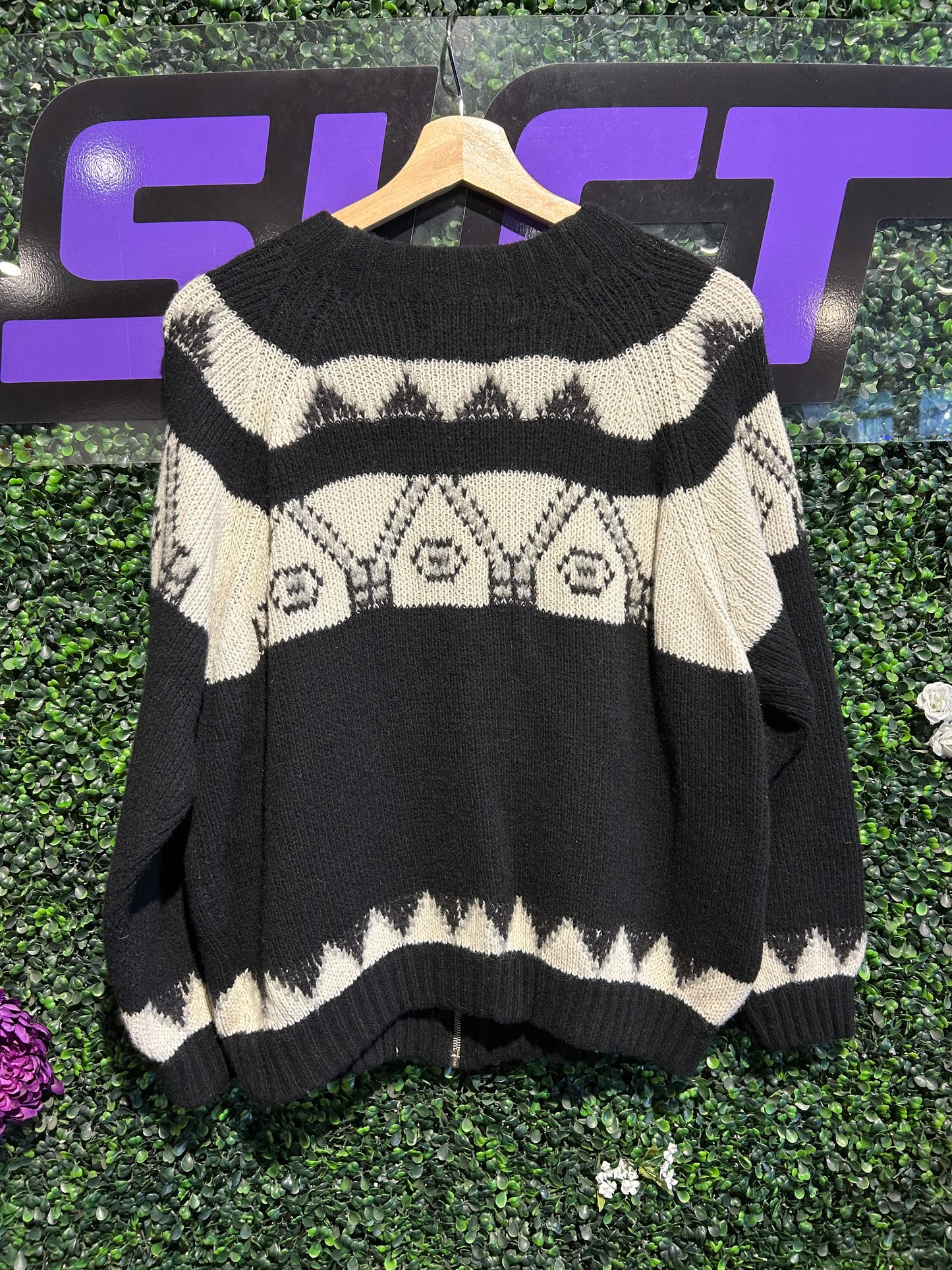 70s Van Heusen Wool Zip-Up Knit Sweater. Size Medium