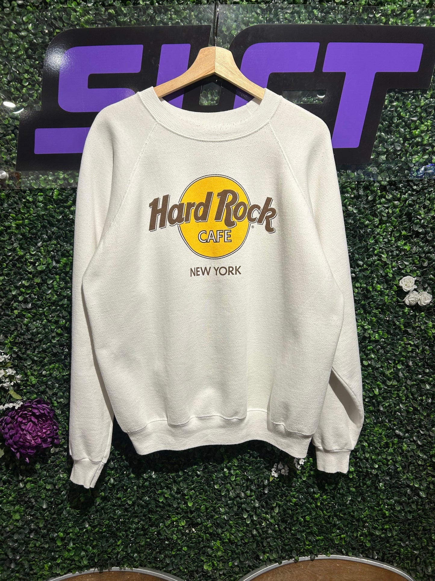 80s Hard Rock Cafe New York Crewneck. Size Large