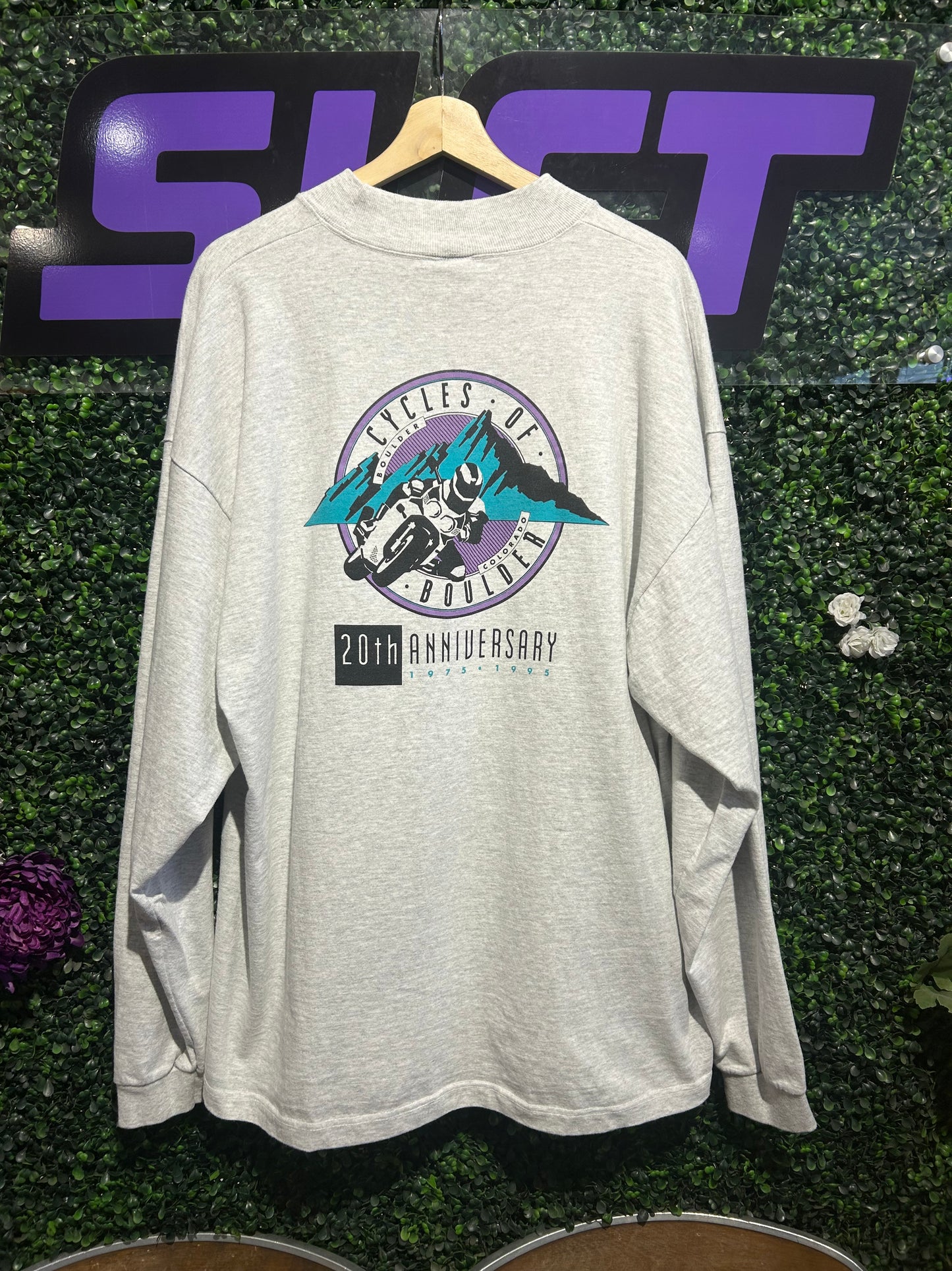 1995 Cycles Of Boulder 20th Anniversary LS Mock-Neck Shirt. Size XXL