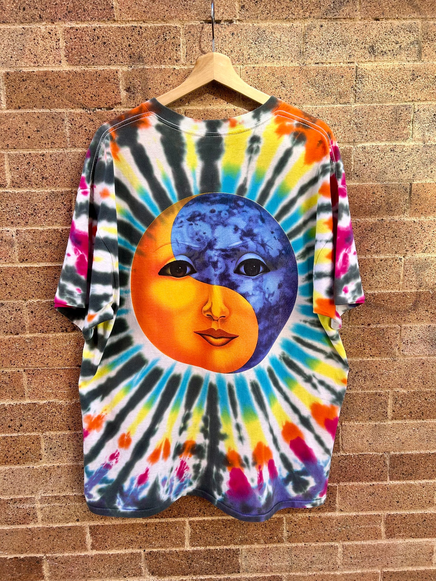 1995 Tammy Schatz Sun & Moon Tie-Dye T-Shirt. Size XL