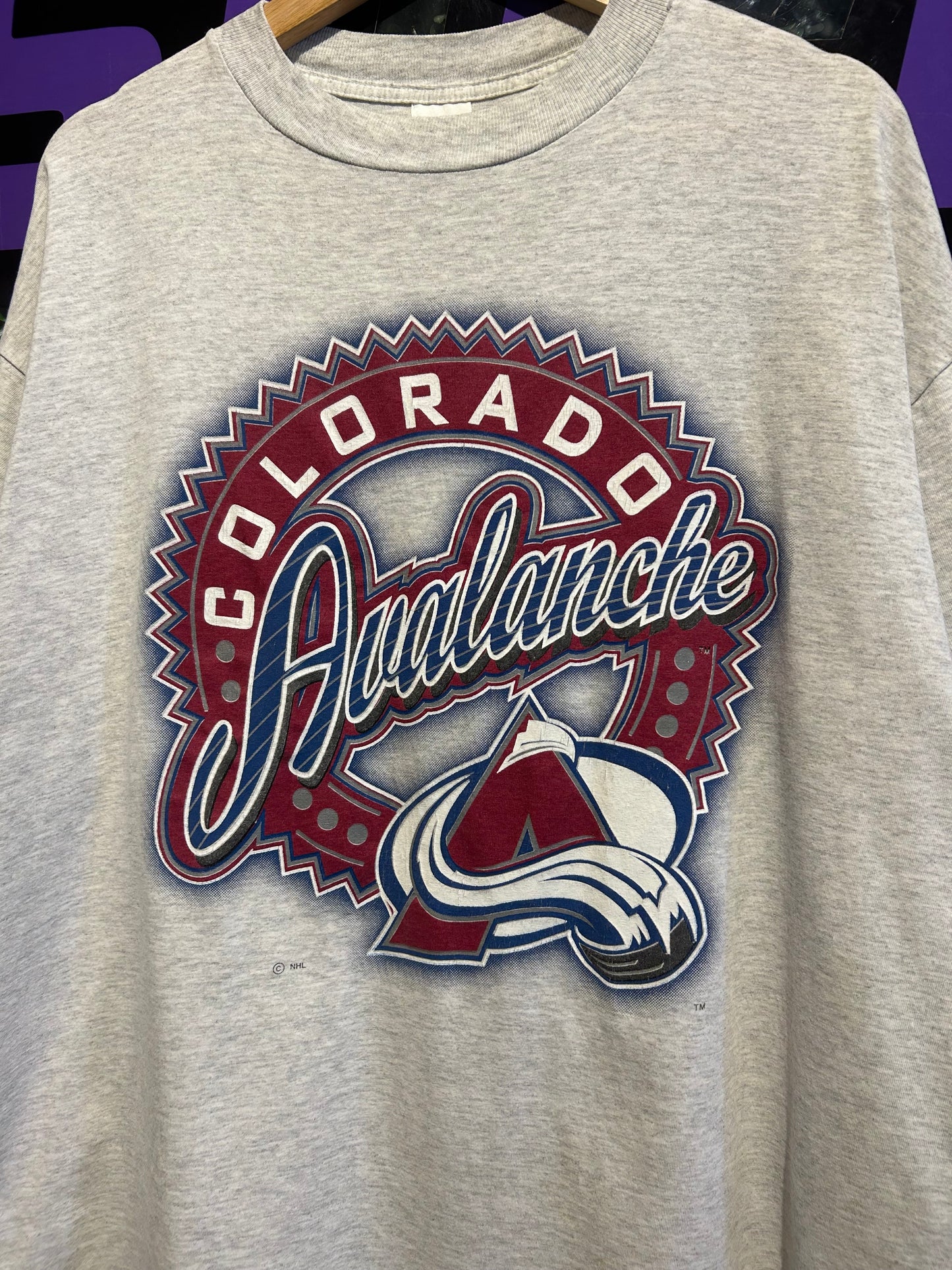90s Colorado Avalanche Logo7 T-Shirt. Size XL
