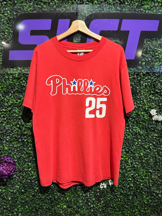 Vintage Philadelphia Phillies #25 Jim Thome T-Shirt. Size M/L