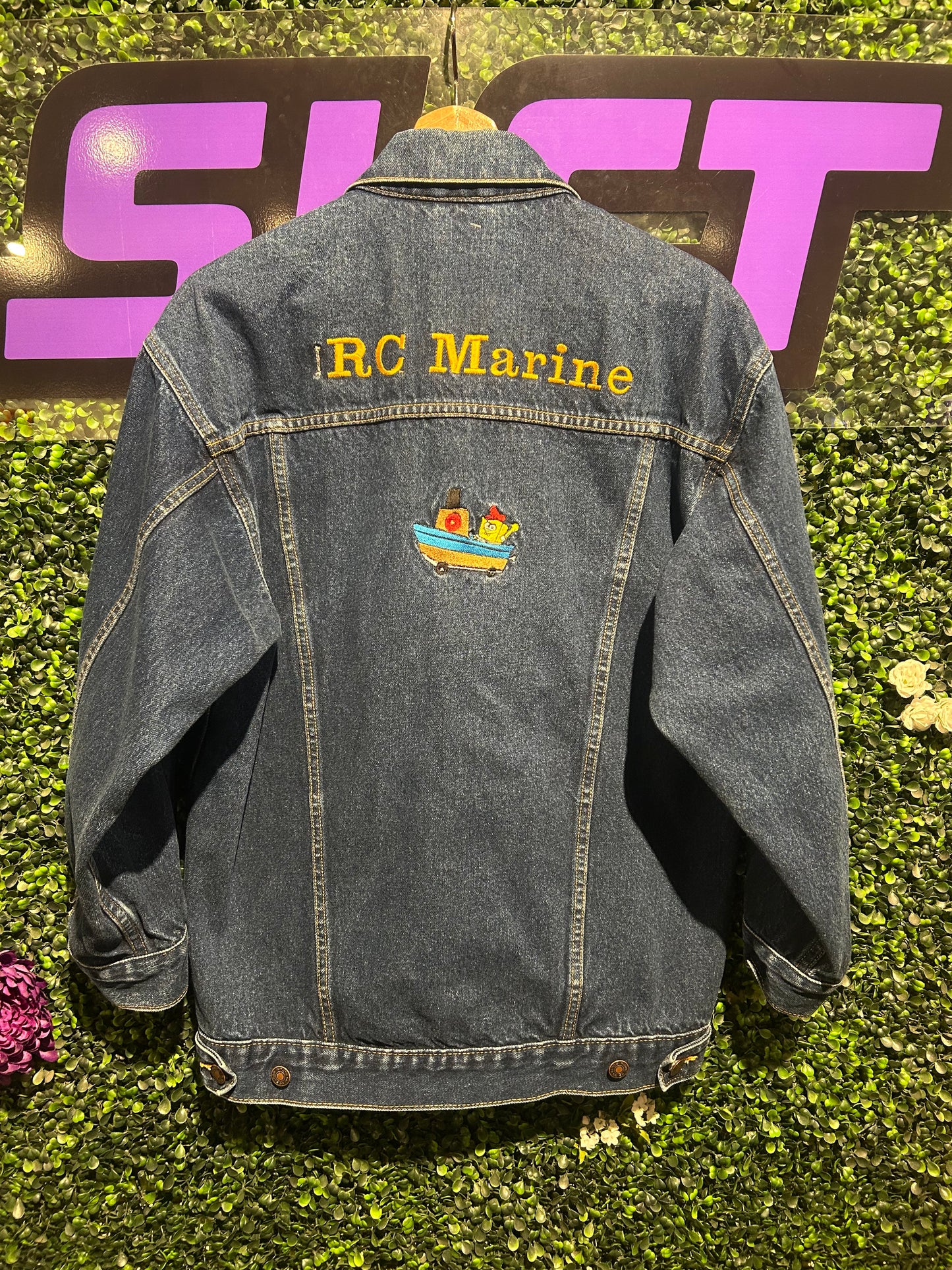 00s Route 66 Custom Embroidered Denim Jacket. Size Medium