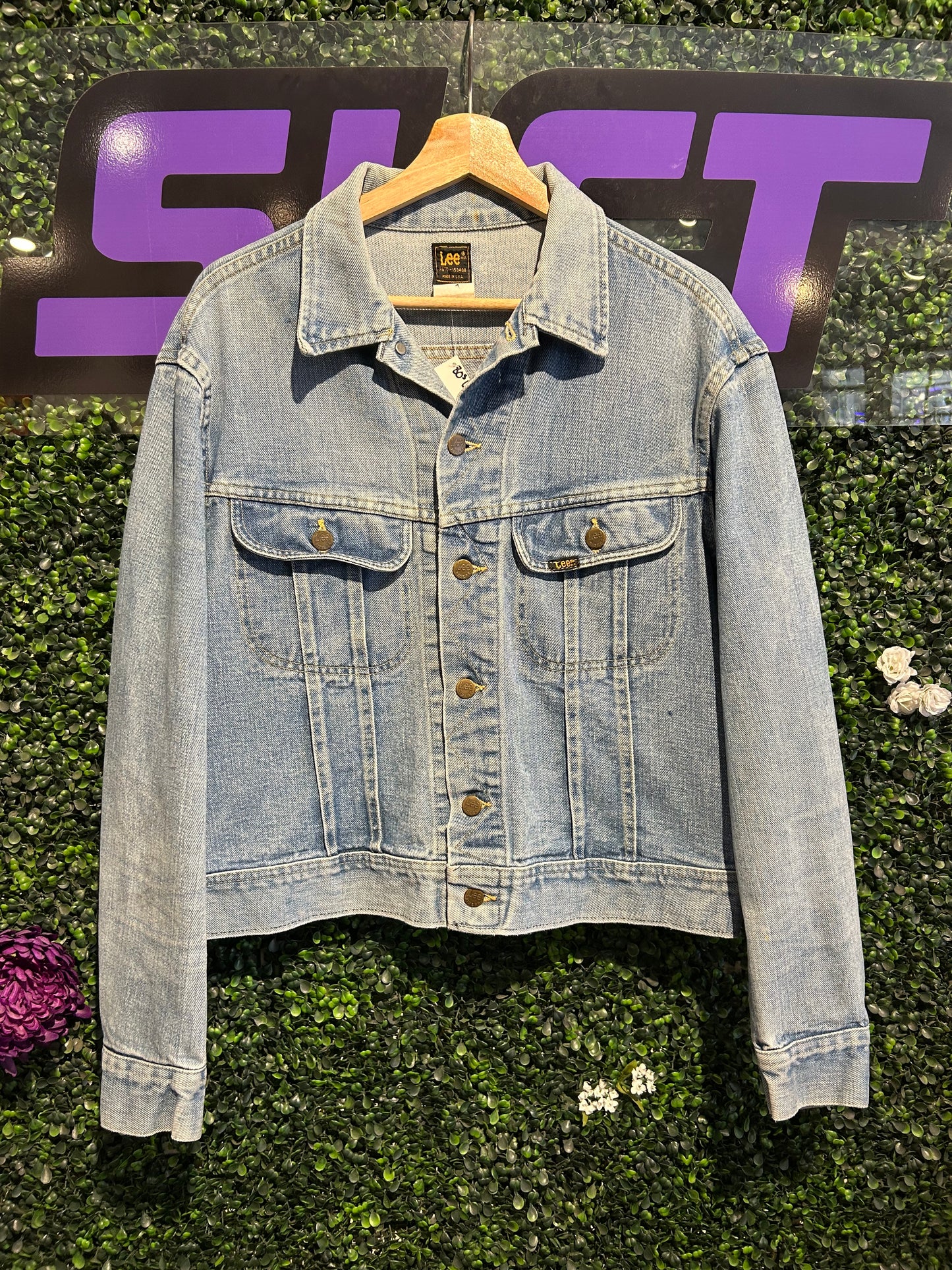 80s Lee Riders Denim Jacket. Size Medium